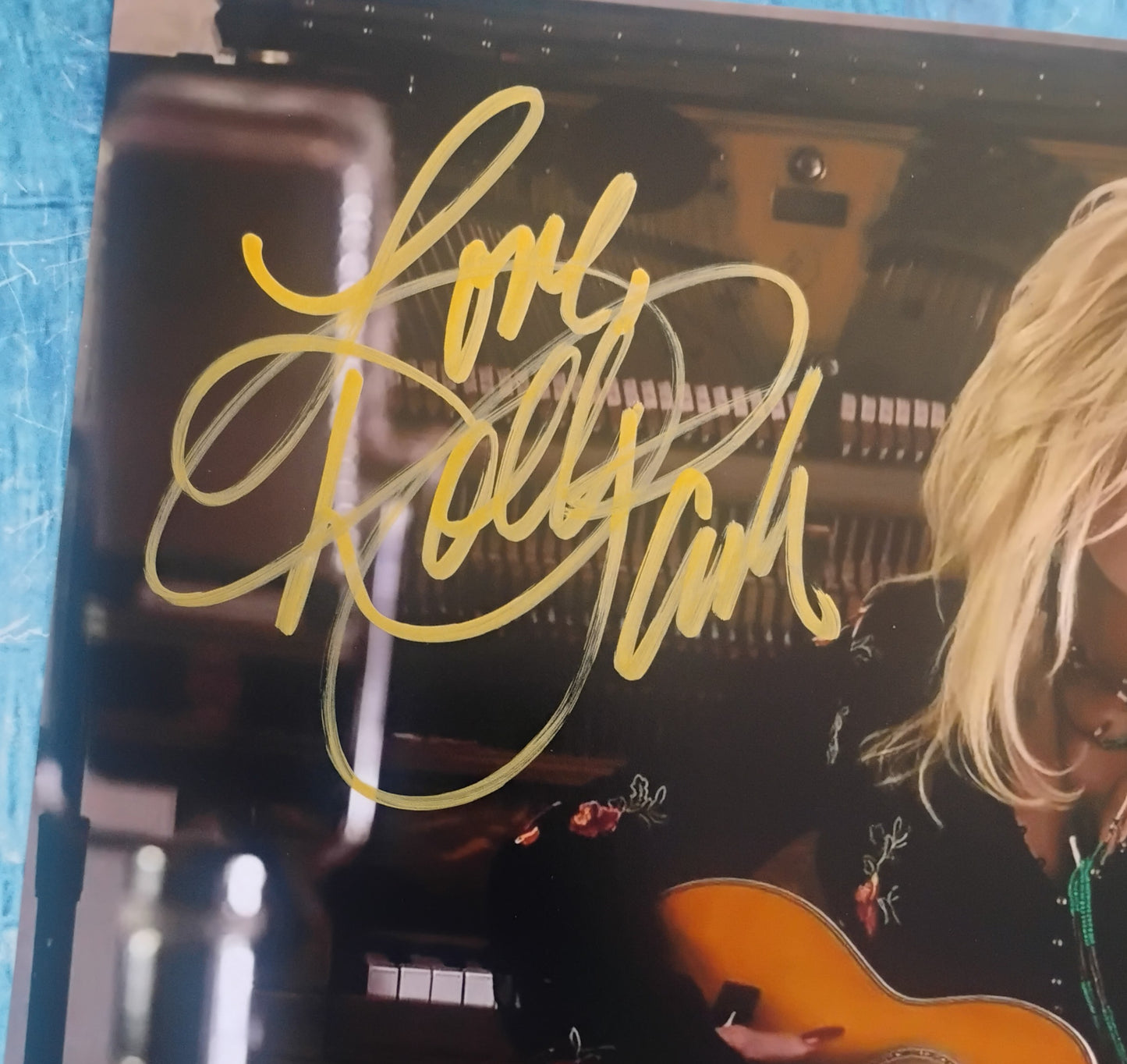 Dolly Parton Hand Signed Autograph 8x10 Photo COA