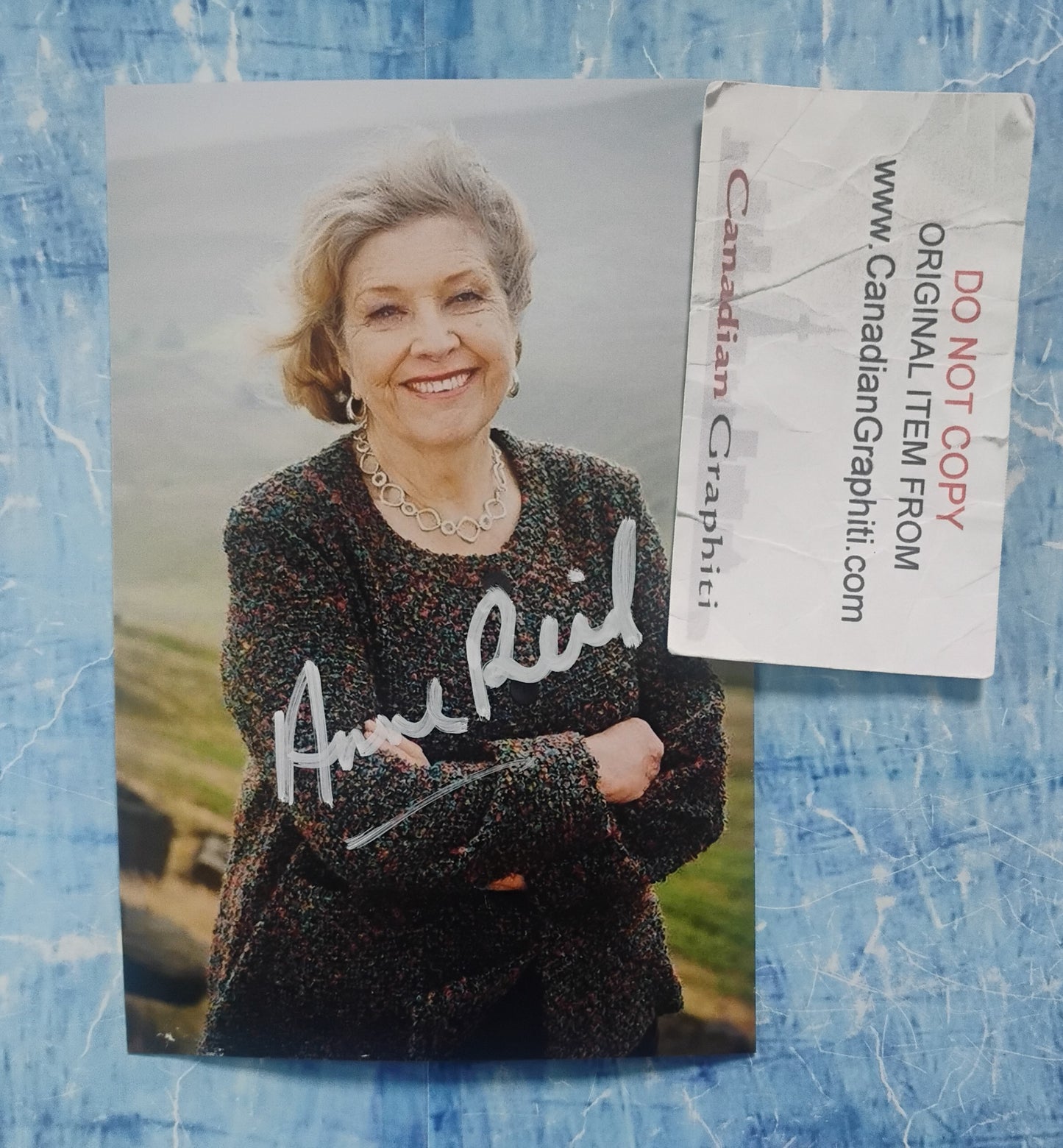 Anne Reid Hand Signed Autograph Photo COA