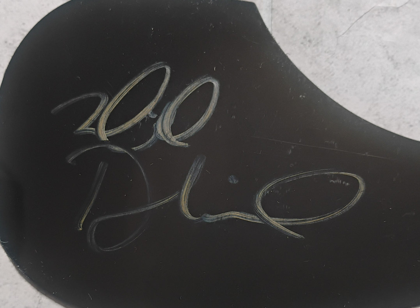 Neil Diamond Hand Signed Autograph Guitar Pick Guard COA