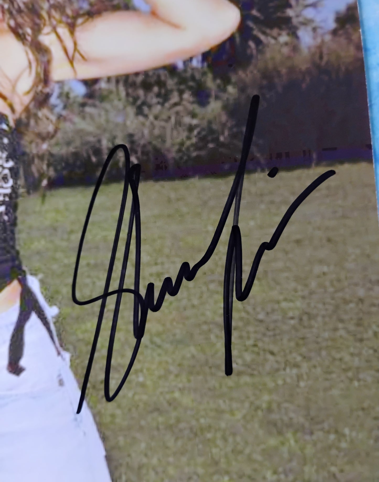 Shania Twain Hand Signed Autograph 8x10 Photo COA