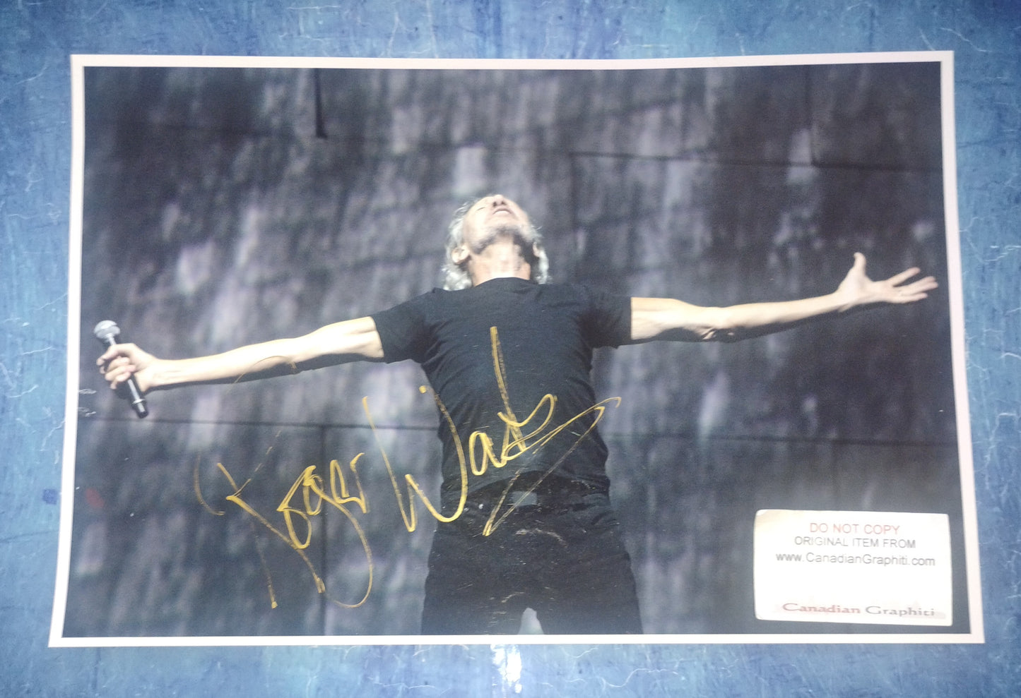 Roger Waters Hand Signed Autograph 11x17 Photo BAS COA Pink Floyd
