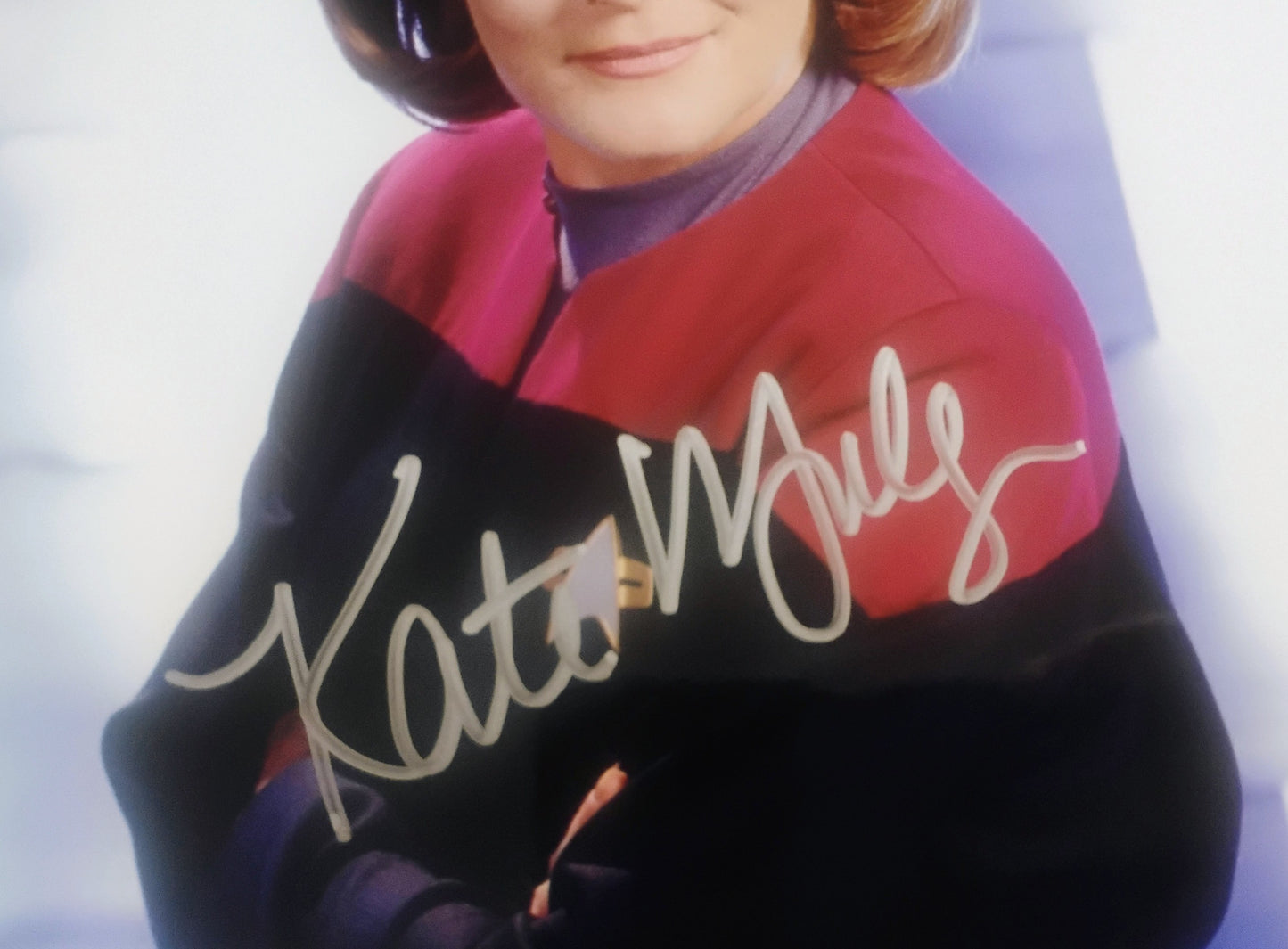 Kate Mulgrew Hand Signed Autograph 8x10 Photo COA Star Trek