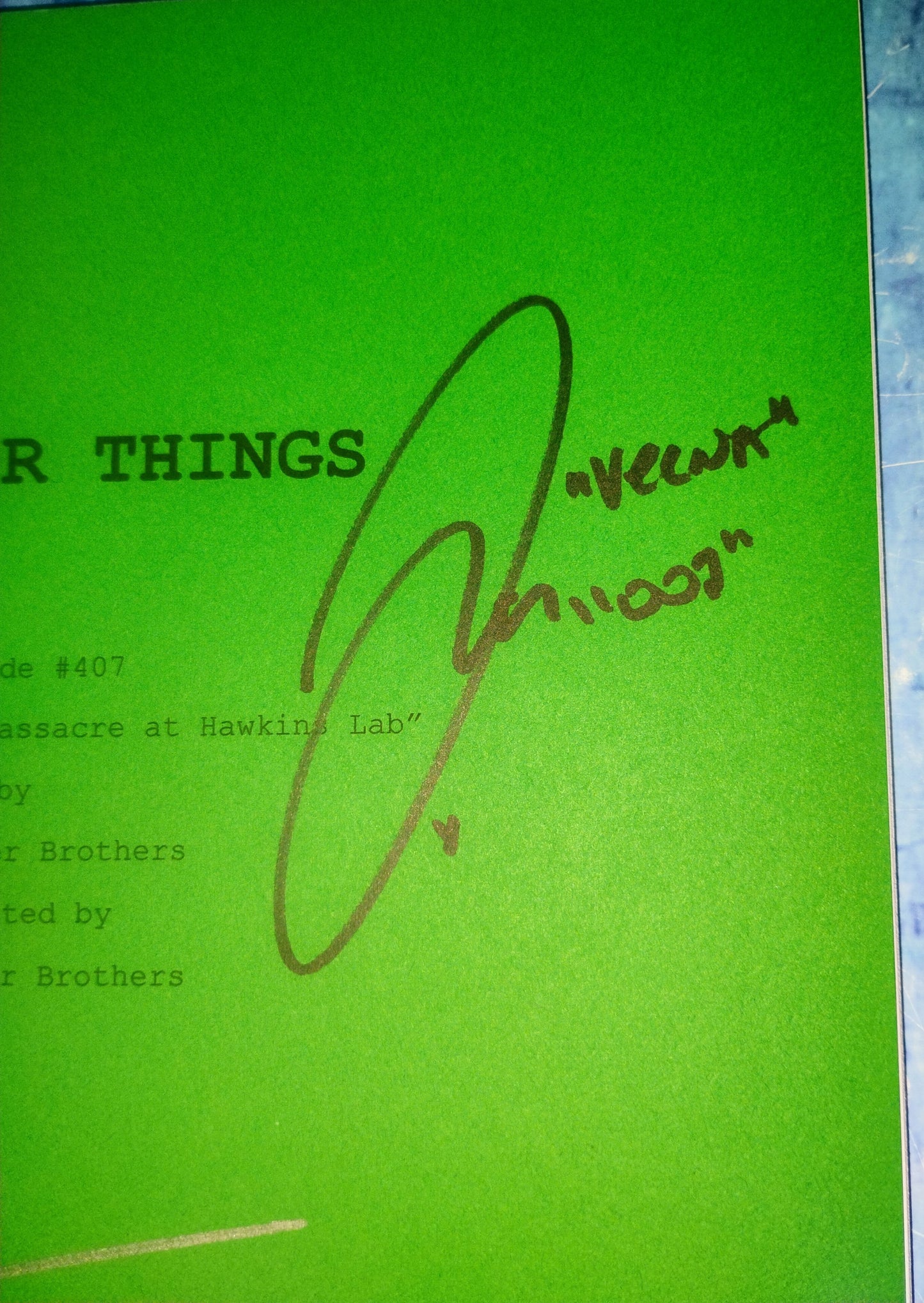 Joseph Quinn & Jamie Campbell Bower Hand Signed Autograph Stranger Things Script COA