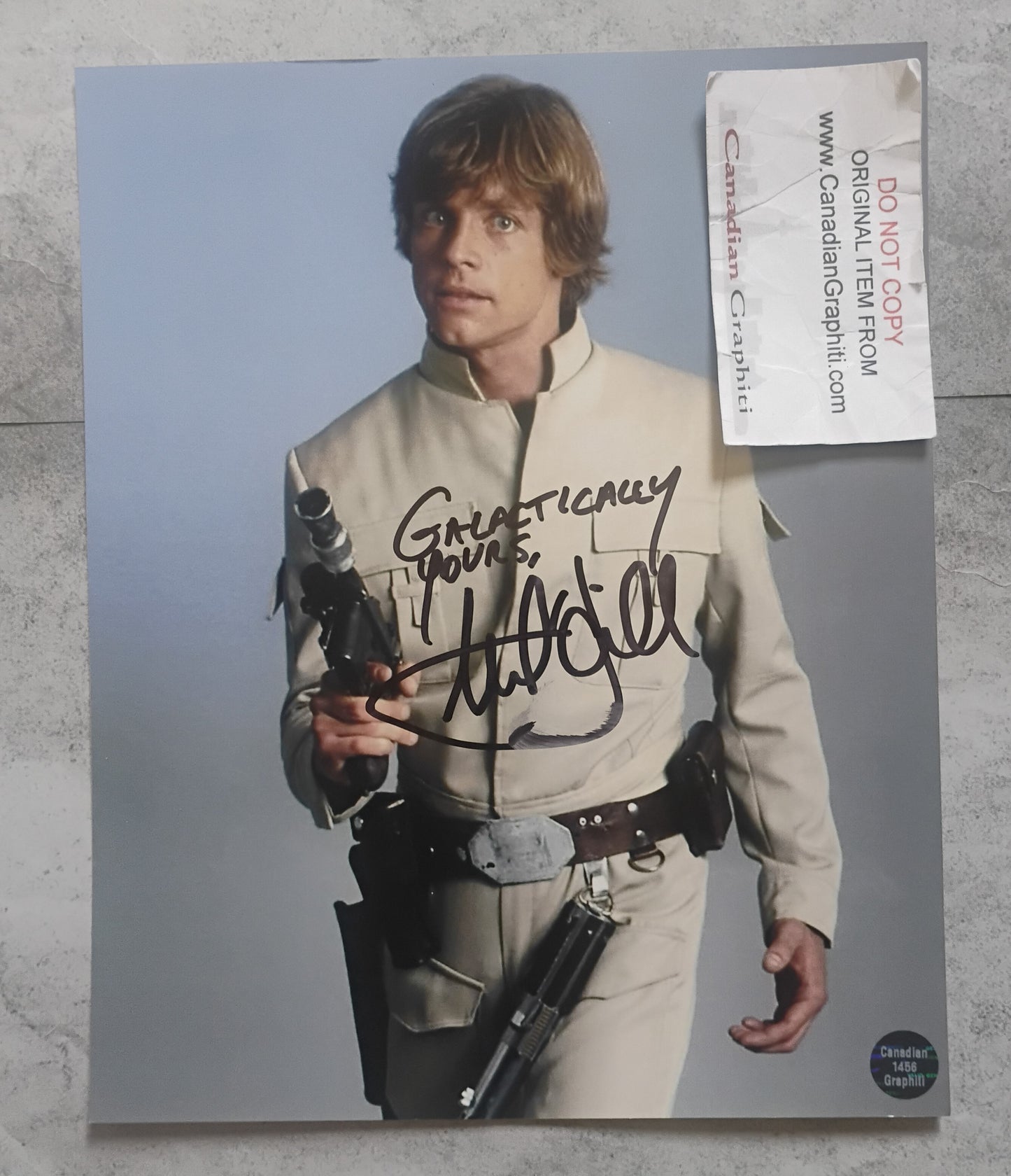 Mark Hamill Hand Signed Autograph 8x10 Photo COA Star Wars