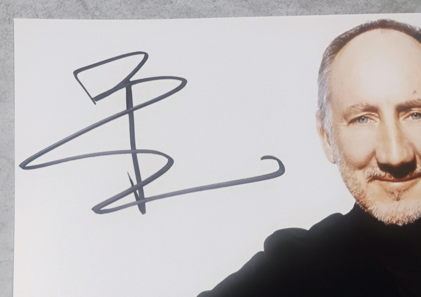 Pete Townshend Hand Signed Autograph 11x14 Photo BAS COA The Who