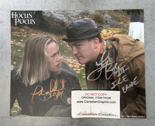 Larry Bagby & Tobias Jelinek Hand Signed Autograph 8x10 Photo COA Hocus Pocus