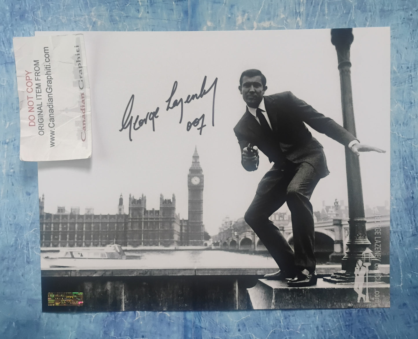 George Lazenby Hand Signed Autograph 8x10 Photo COA James Bond