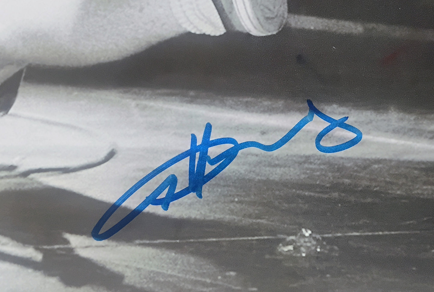 Angus Young AC/DC Hand Signed Autograph 11x14 Photo JSA COA