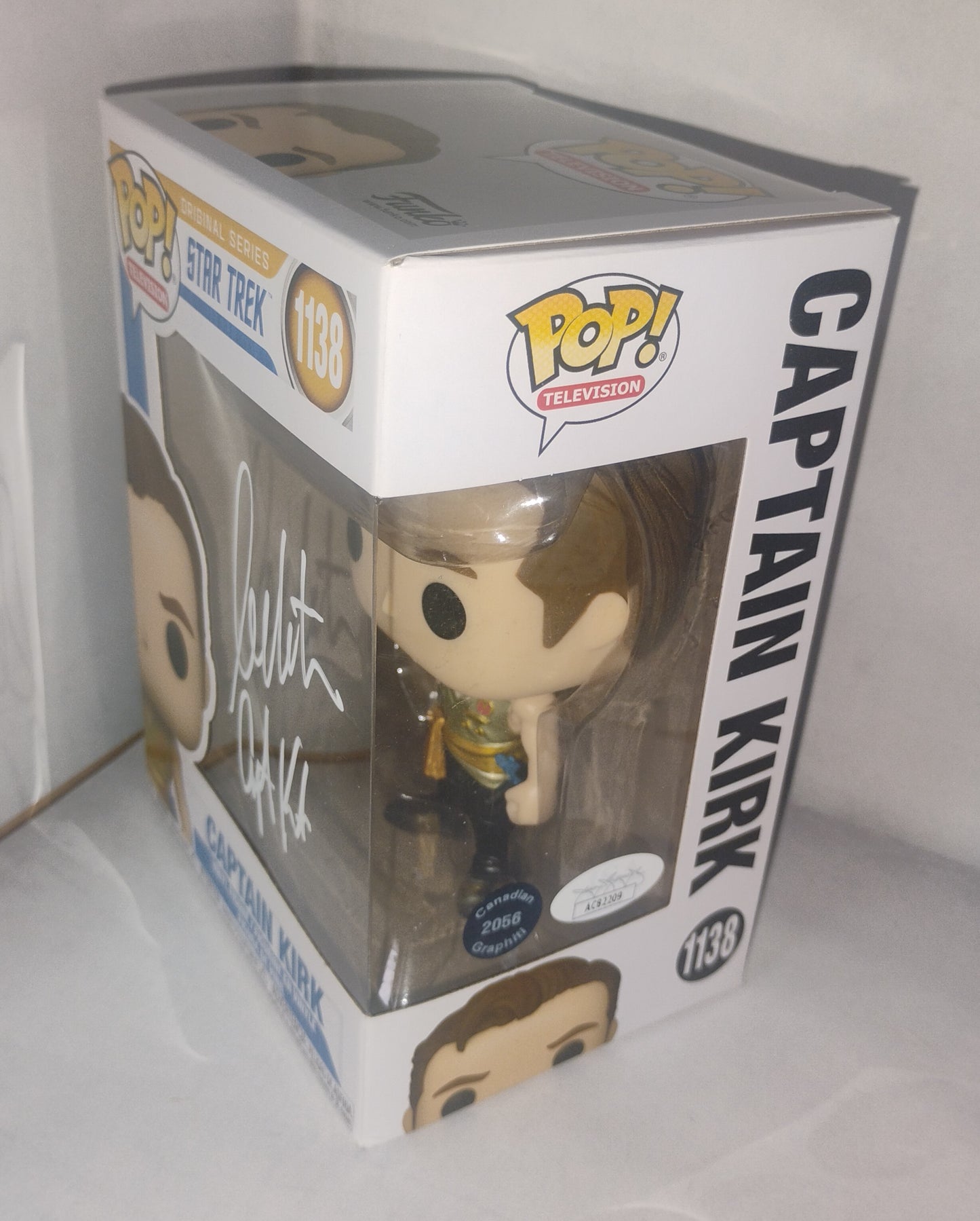 William Shatner Hand Signed Autograph Funko Pop JSA COA Star Trek Captain Kirk