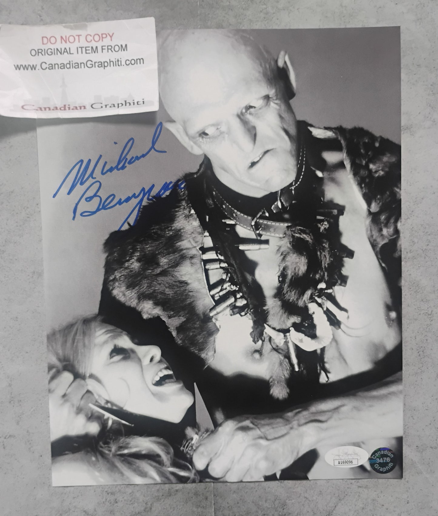 Michael Berryman Hand Signed Autograph 8x10 Photo JSA COA The Hills Have Eyes