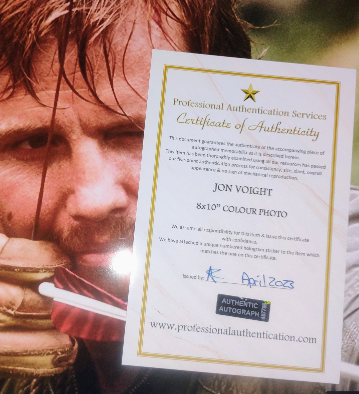 Jon Voight Hand Signed Autograph 8x10 Photo COA Deliverance