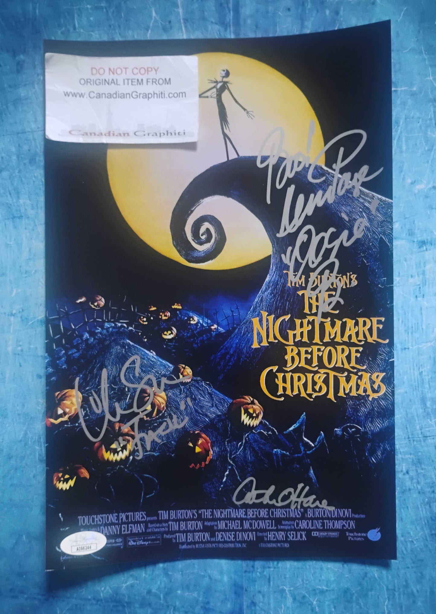 Nightmare Before Christmas Cast Hand Signed Autograph Photo JSA COA Catherine O'Hara, Ken Page & Chris Sarandon
