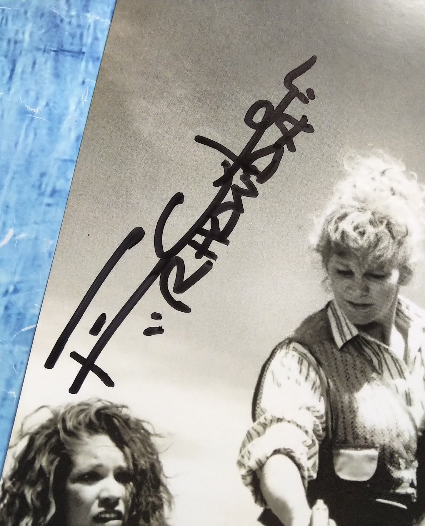 Michael Gross & Finn Carter Hand Signed Autograph 8x10 Photo COA Tremors