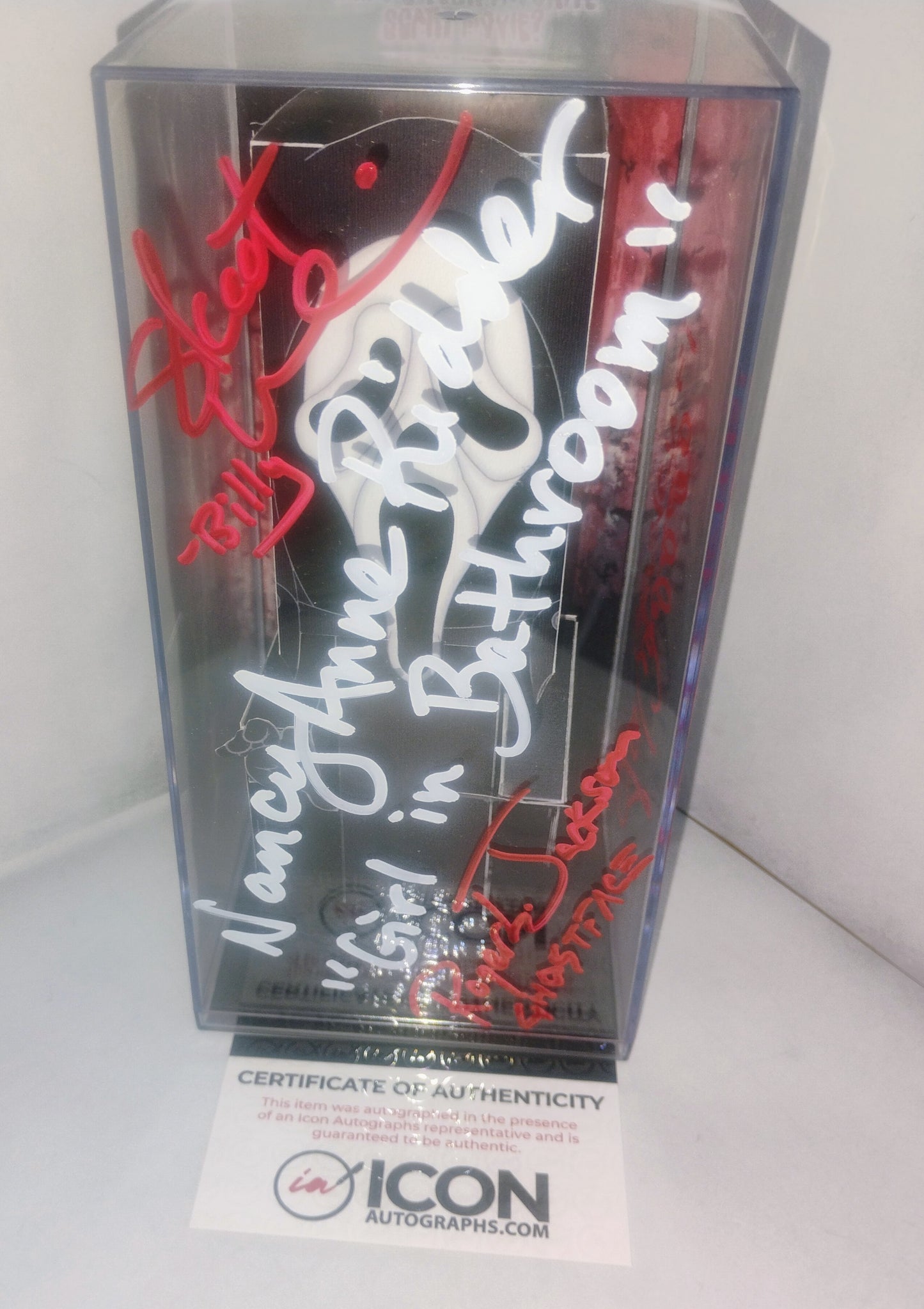 Scream 4x Cast Signed Ghostface COA Skeet Ulrich, Roger L Jackson
