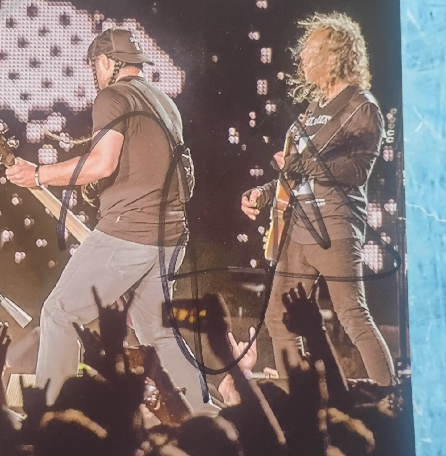 Metallica Hand Signed Autograph 8x10 Photo COA James Hetfield, Kirk Hammett, Robert Trujillo & Lars Ulrich