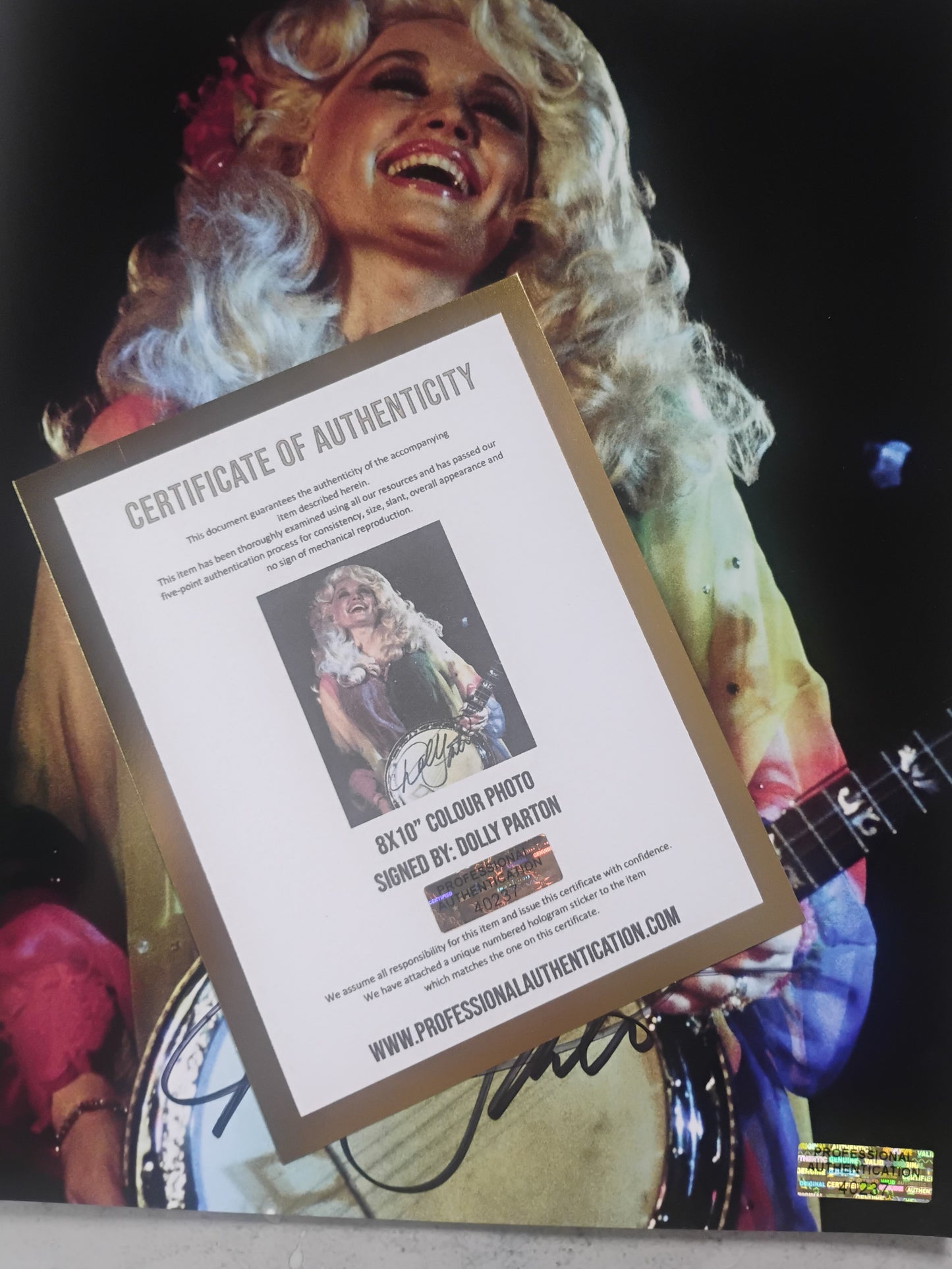Dolly Parton Hand Signed Autograph 8x10 Photo COA