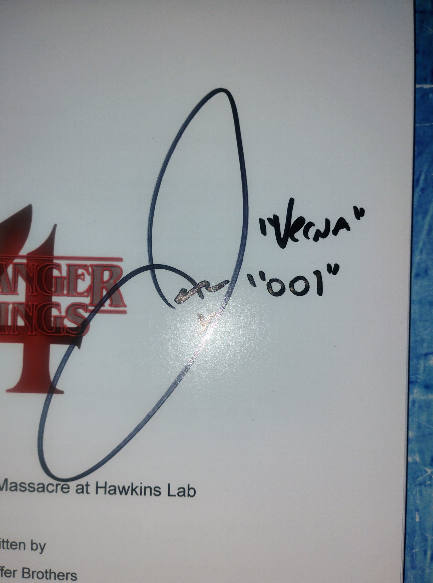 Joseph Quinn & Jamie Campbell Bower Hand Signed Autograph Stranger Things Script COA