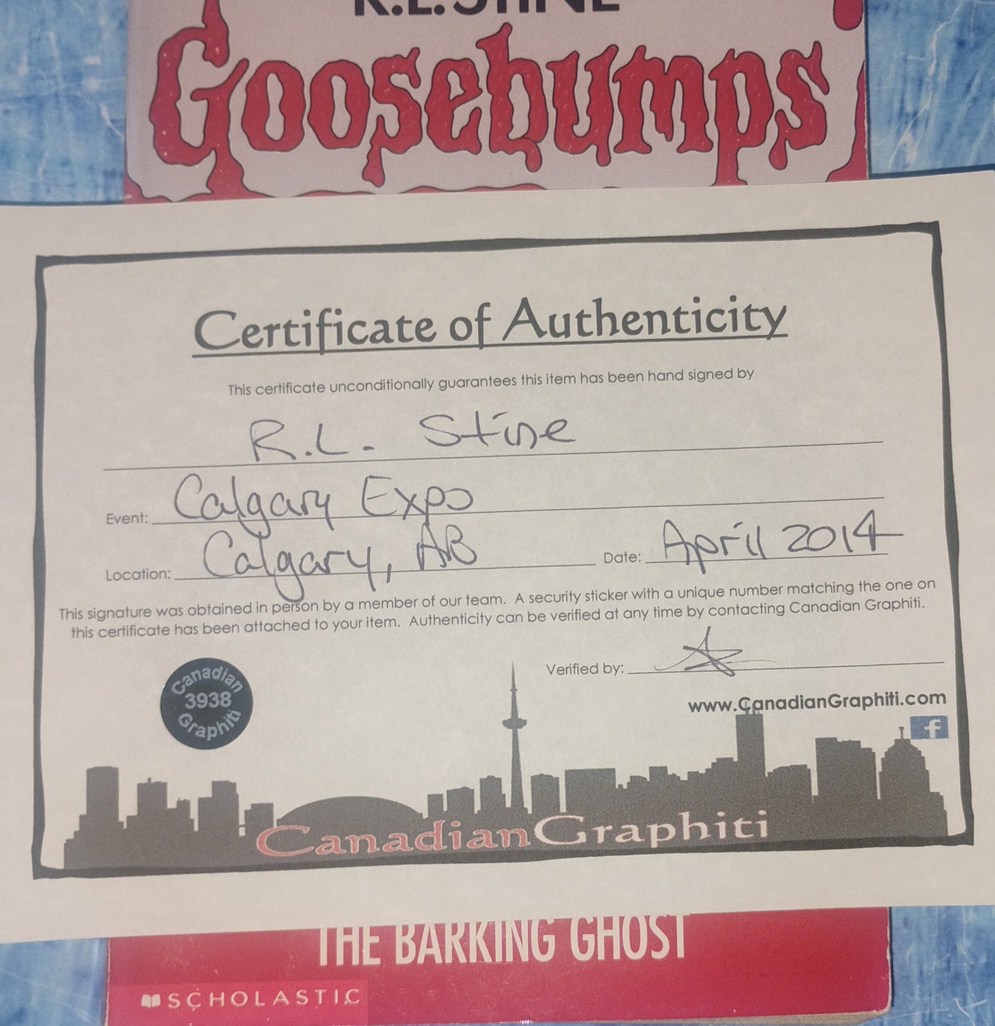 R.L. Stine Hand Signed Autograph Goosebumps Book COA