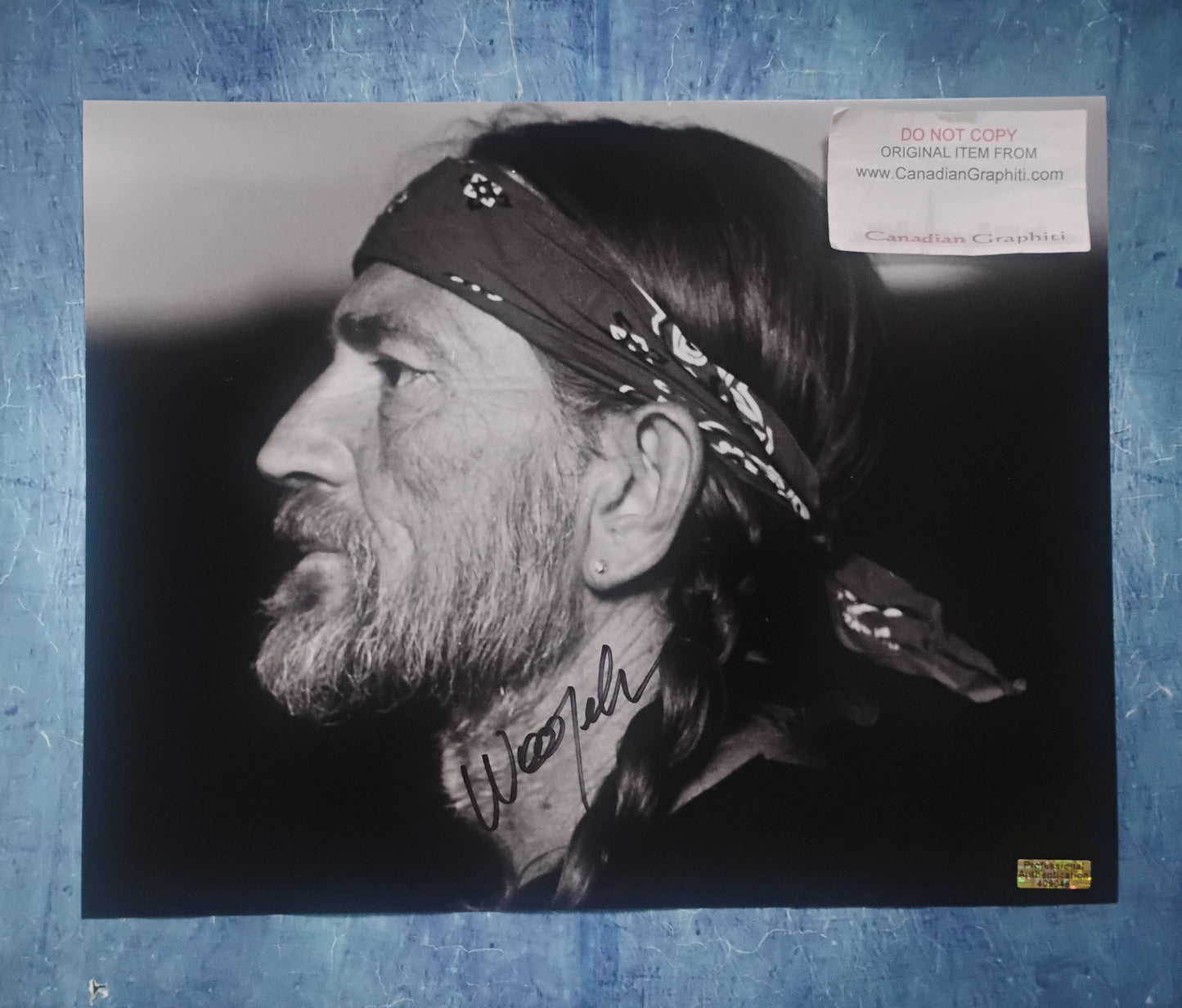 Willie Nelson Hand Signed Autograph 11x14 Photo COA