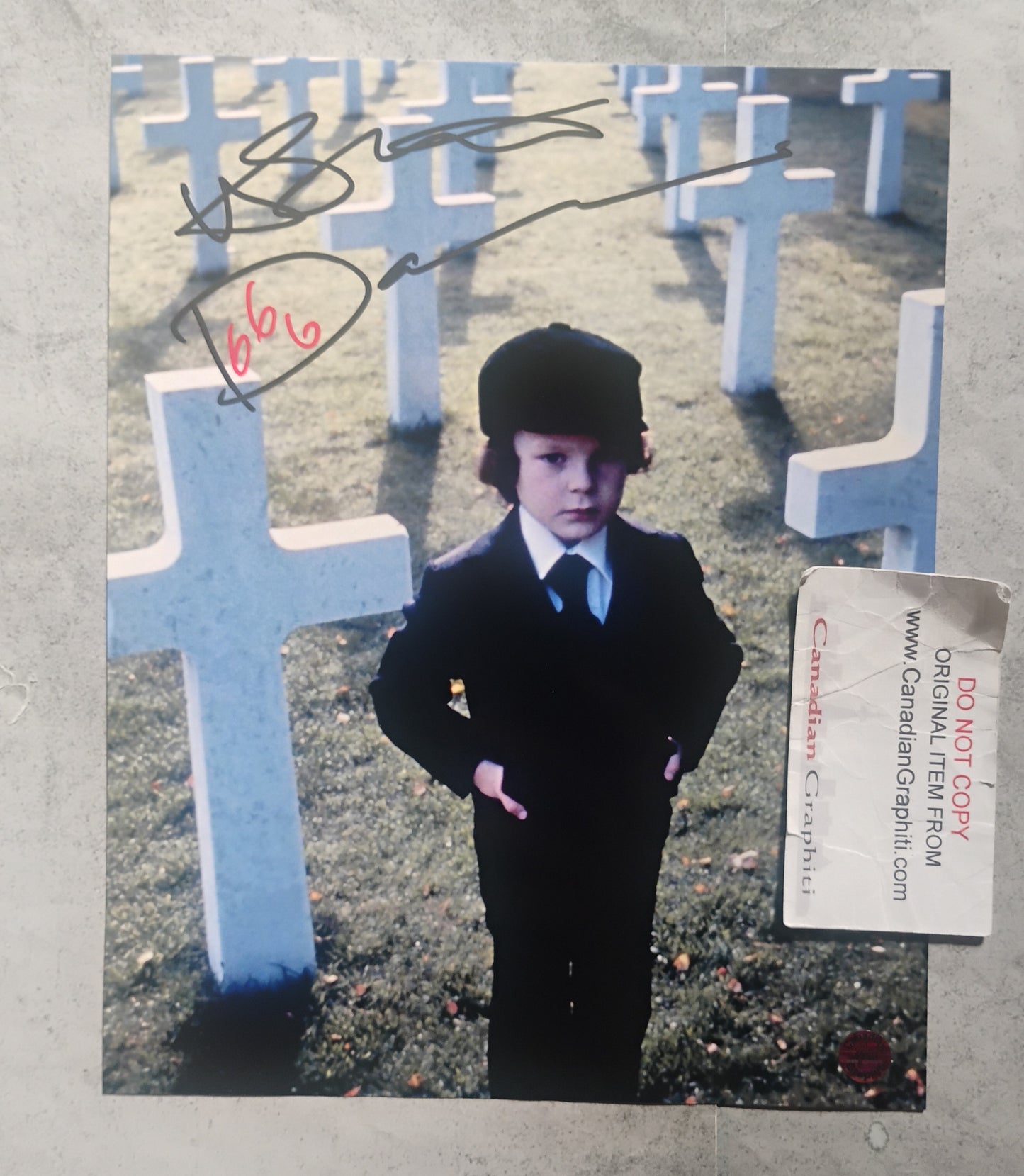 Harvey Stephens Hand Signed Autograph 8x10 Photo COA The Omen