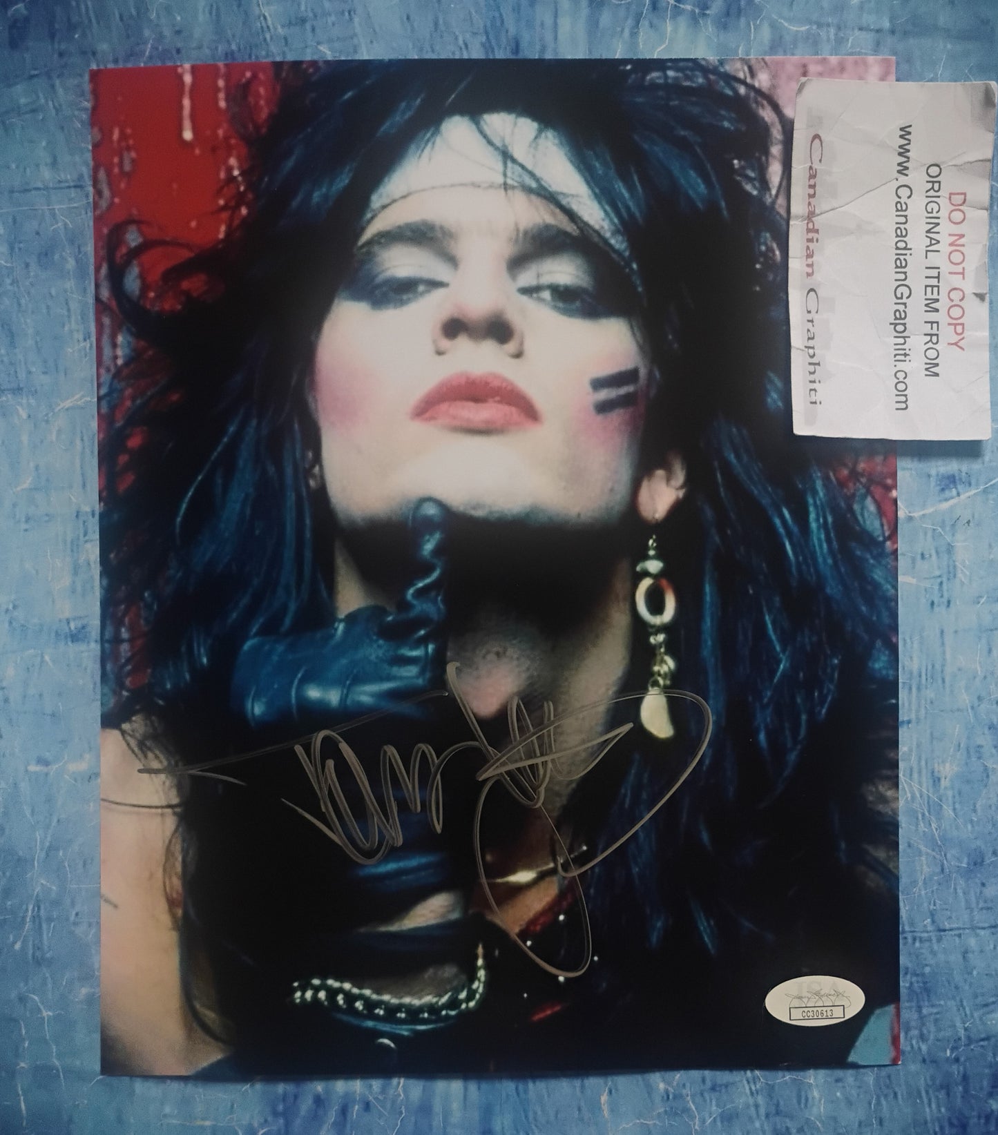 Tommy Lee Hand Signed Autograph 8x10 Photo JSA COA Motley Crue