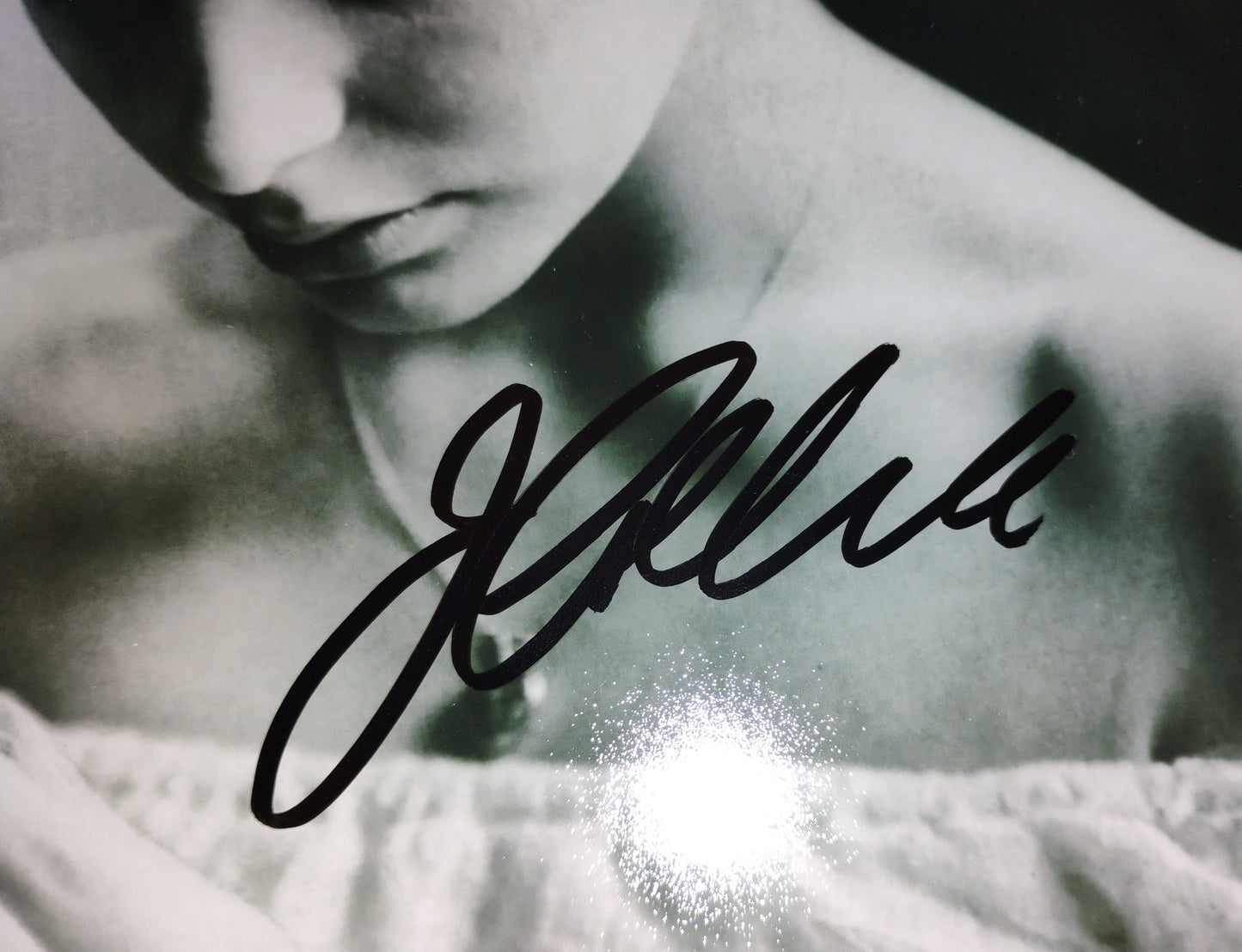 Joan Collins Hand Signed Autograph 8x10 Photo BAS COA