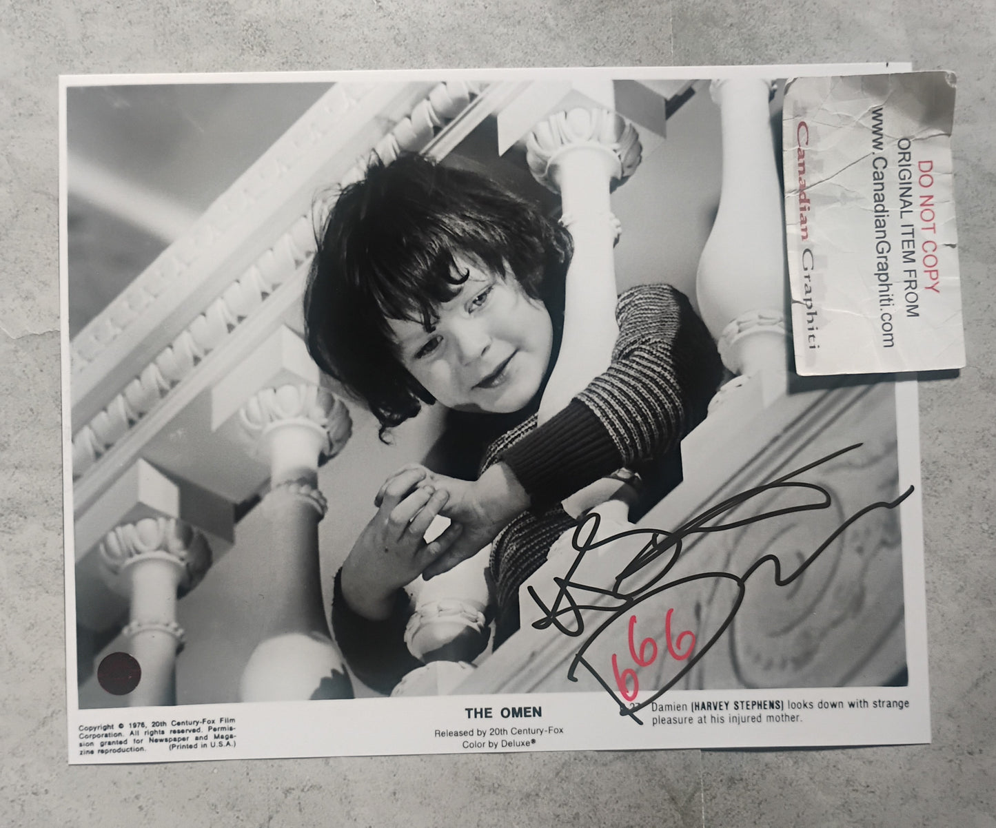 Harvey Stephens Hand Signed Autograph 8x10 Photo COA The Omen