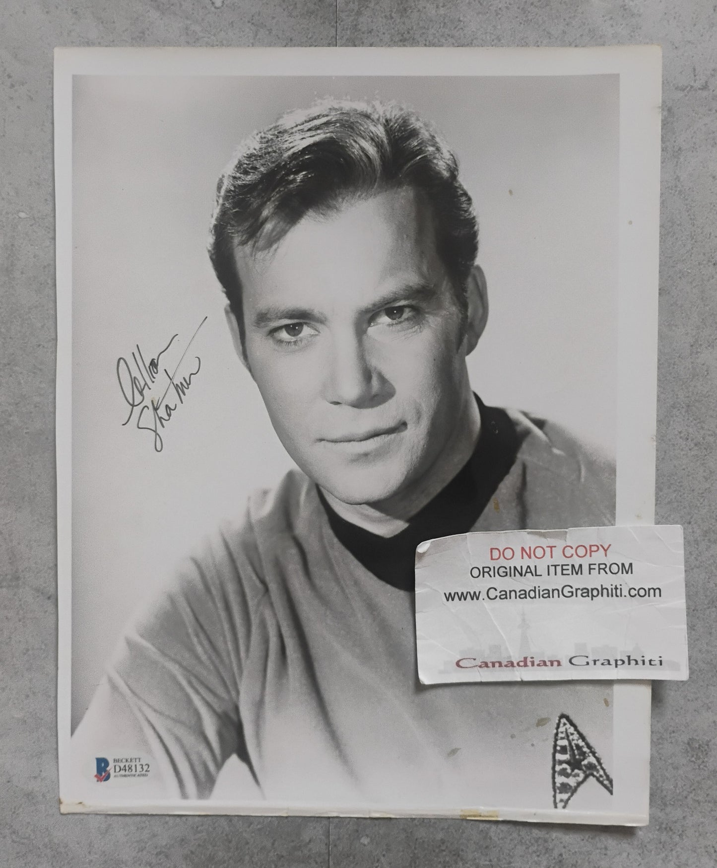 William Shatner Hand Signed Autograph 8x10 Photo BAS COA Star Trek