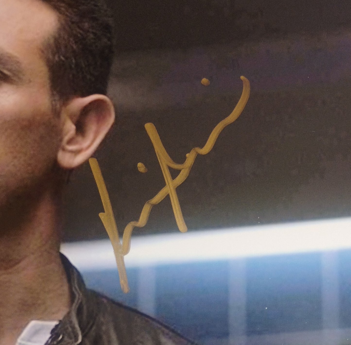 Kevin Alejandro Hand Signed Autograph 8x10 Photo COA Lucifer