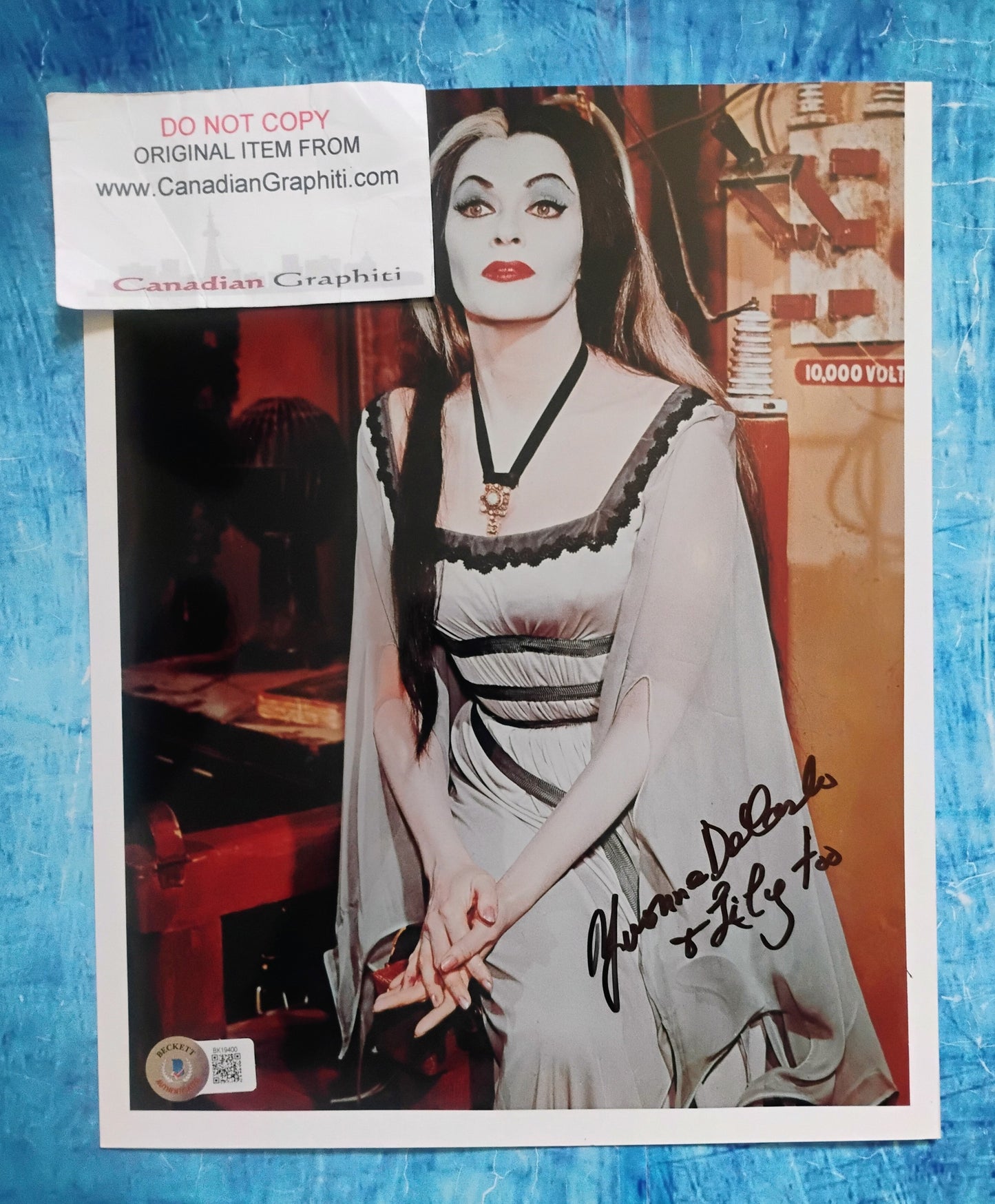 Yvonne DeCarlo Hand Signed Autograph 8x10 Photo BAS COA The Munsters