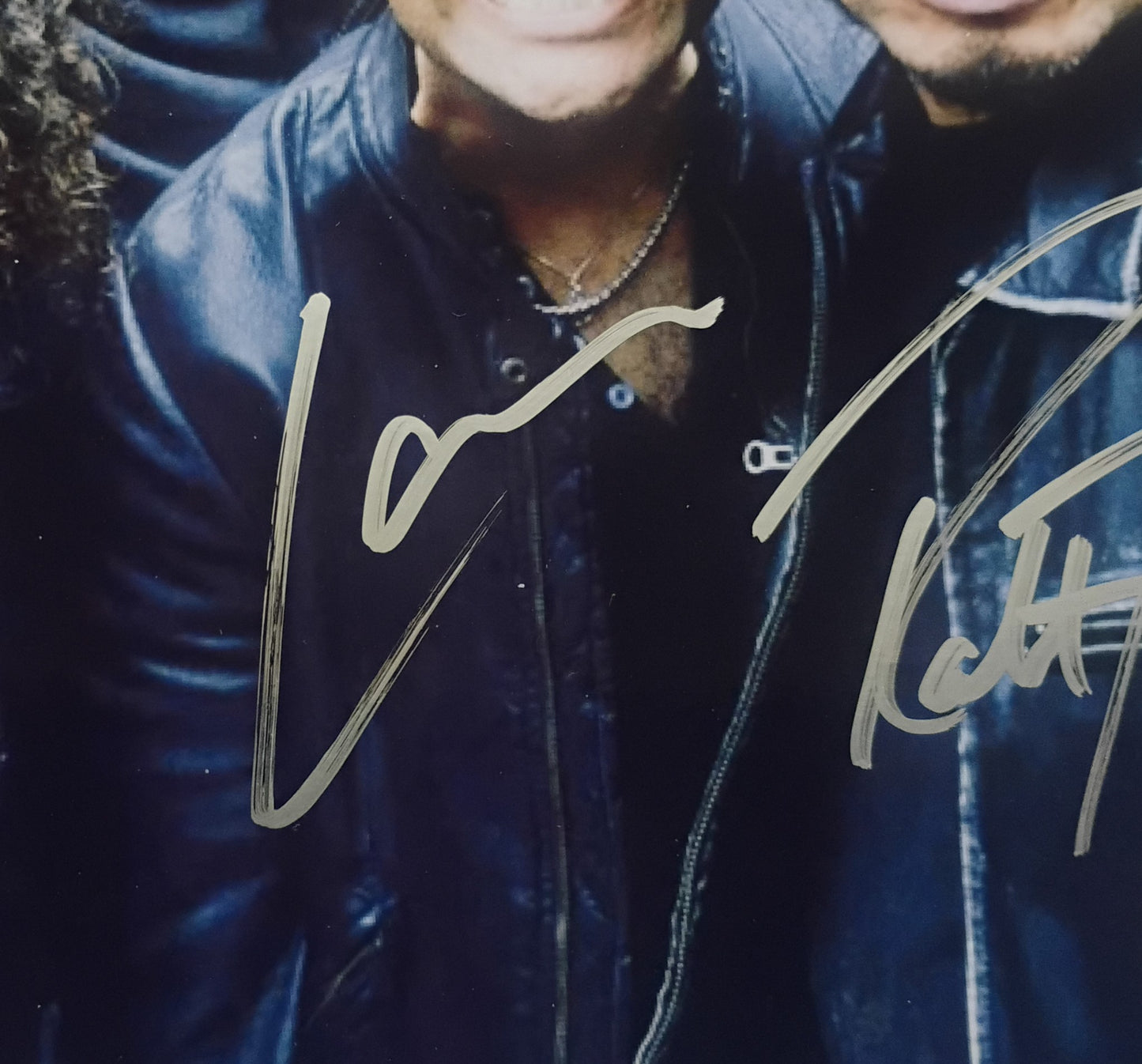 Metallica Hand Signed Autograph 8x10 Photo COA James Hetfield, Kirk Hammett, Robert Trujillo & Lars Ulrich