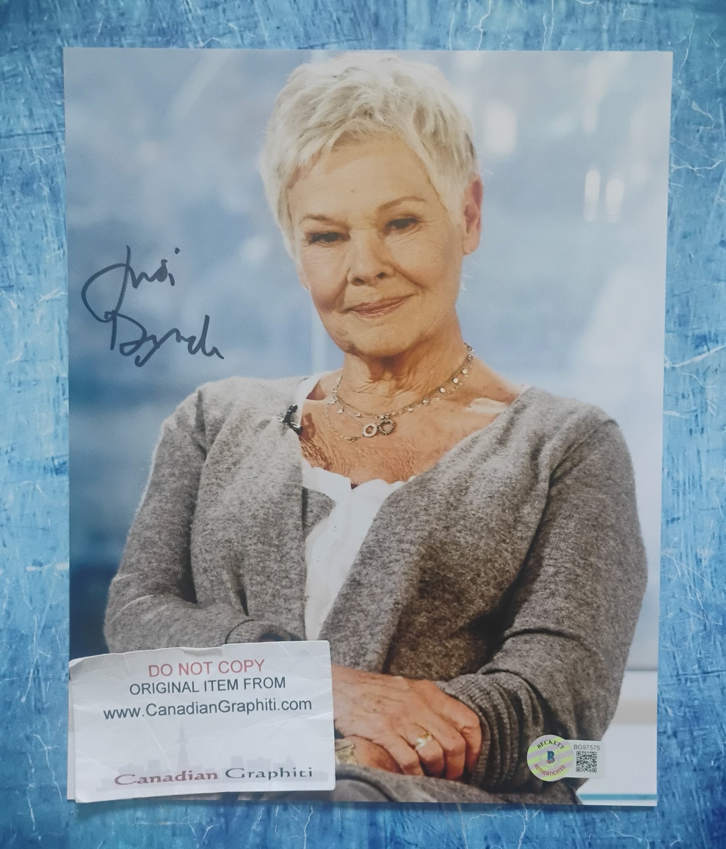 Judi Dench Hand Signed Autograph 8x10 Photo BAS COA
