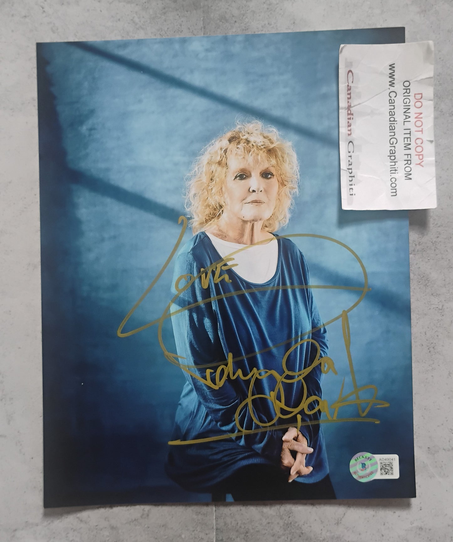 Petula Clark Hand Signed Autograph 8x10 Photo BAS COA