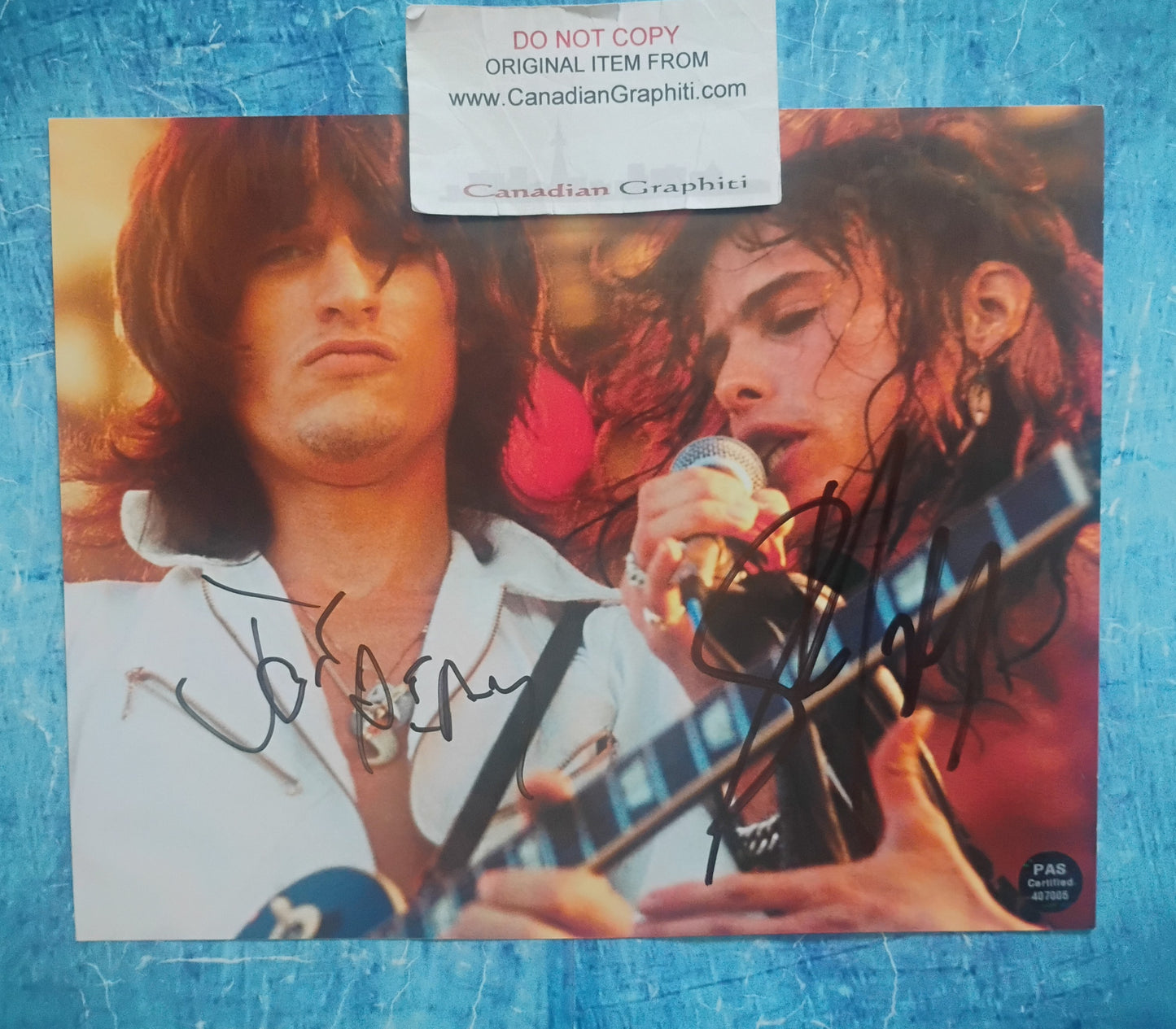 Joe Perry & Steven Tyler Hand Signed Autograph 8x10 Photo COA Aerosmith