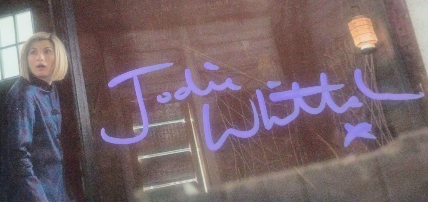 Jodie Whittaker Hand Signed Autograph 8x10 Photo COA Doctor Who