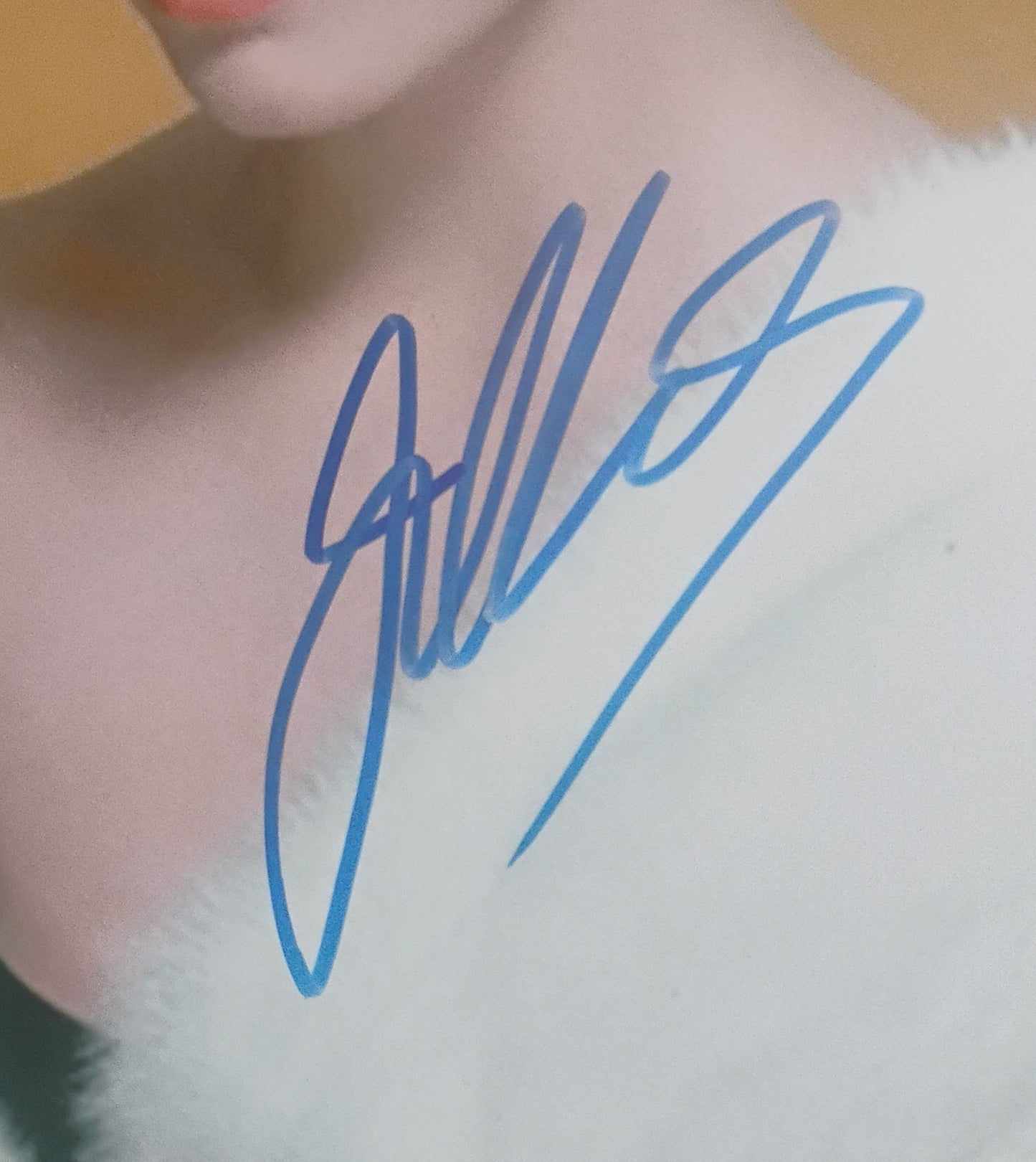 Joan Collins Hand Signed Autograph 8x10 Photo BAS COA