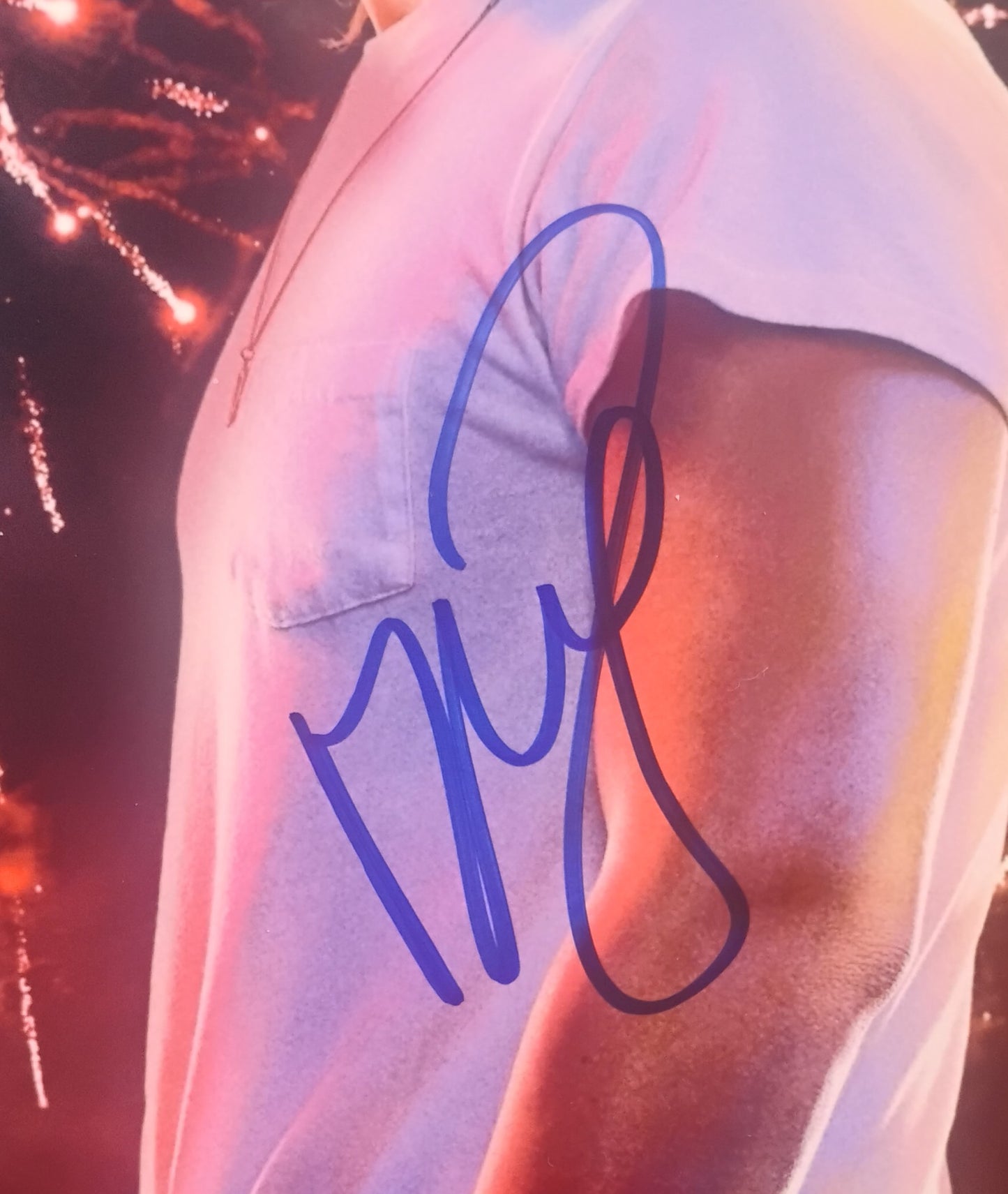 Dacre Montgomery Hand Signed Autograph 8x10 Photo COA Stranger Things