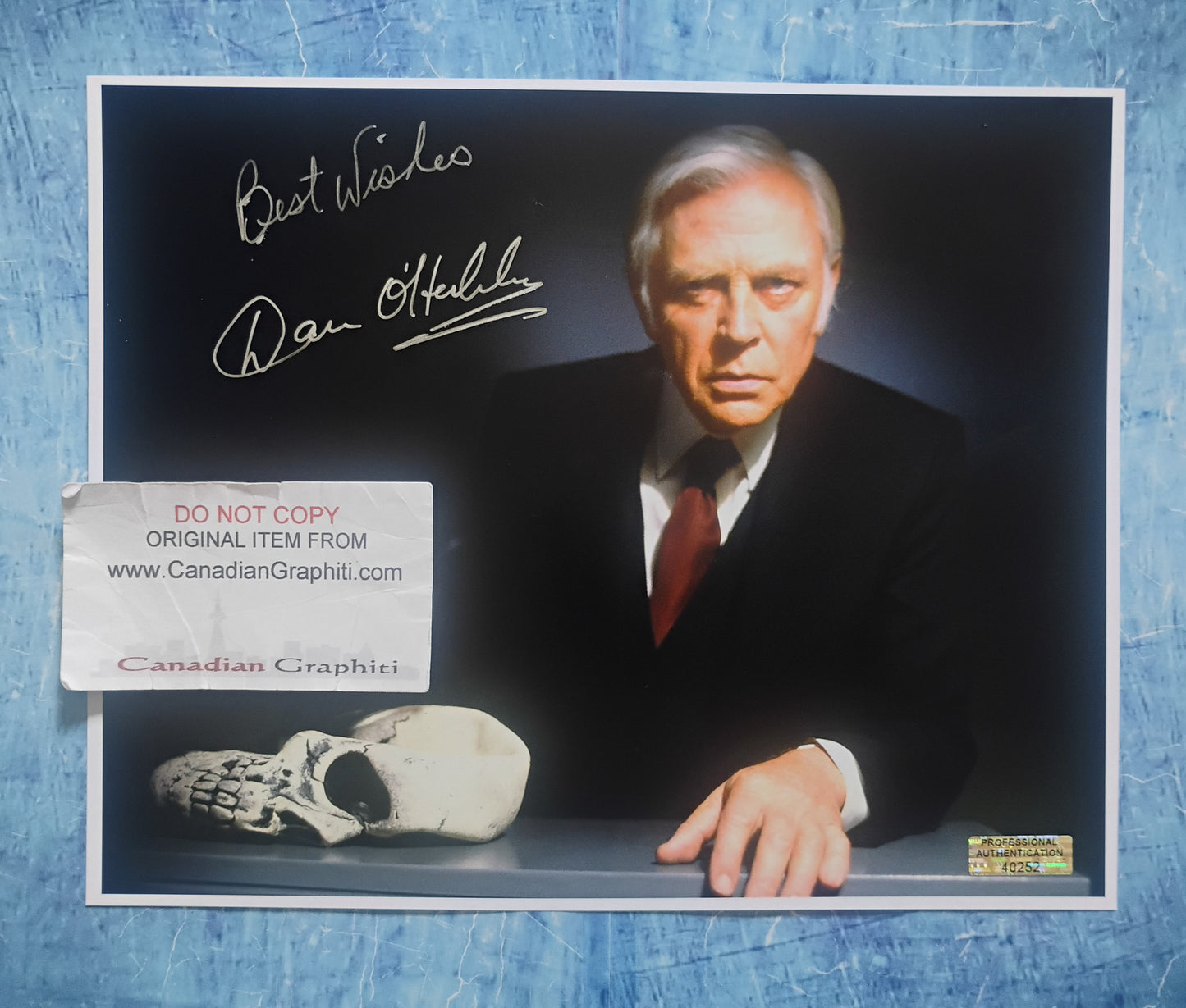 Dan O'Herlihy Hand Signed Autograph 8x10 Photo COA Halloween III