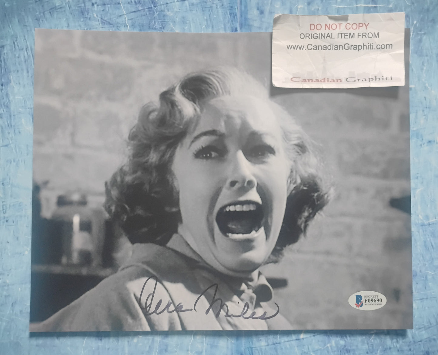 Vera Miles Hand Signed Autograph 8x10 Photo BAS COA Psycho