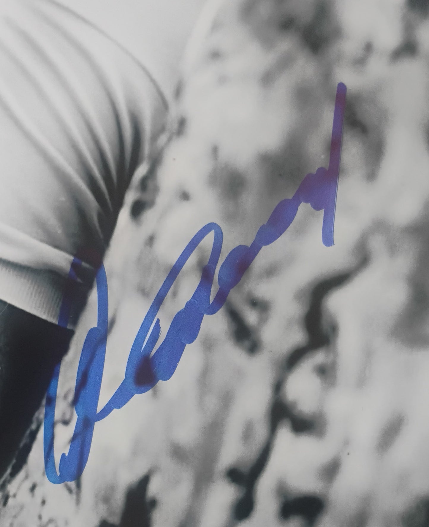 Clint Eastwood Hand Signed Autograph 11x14 Photo BAS COA
