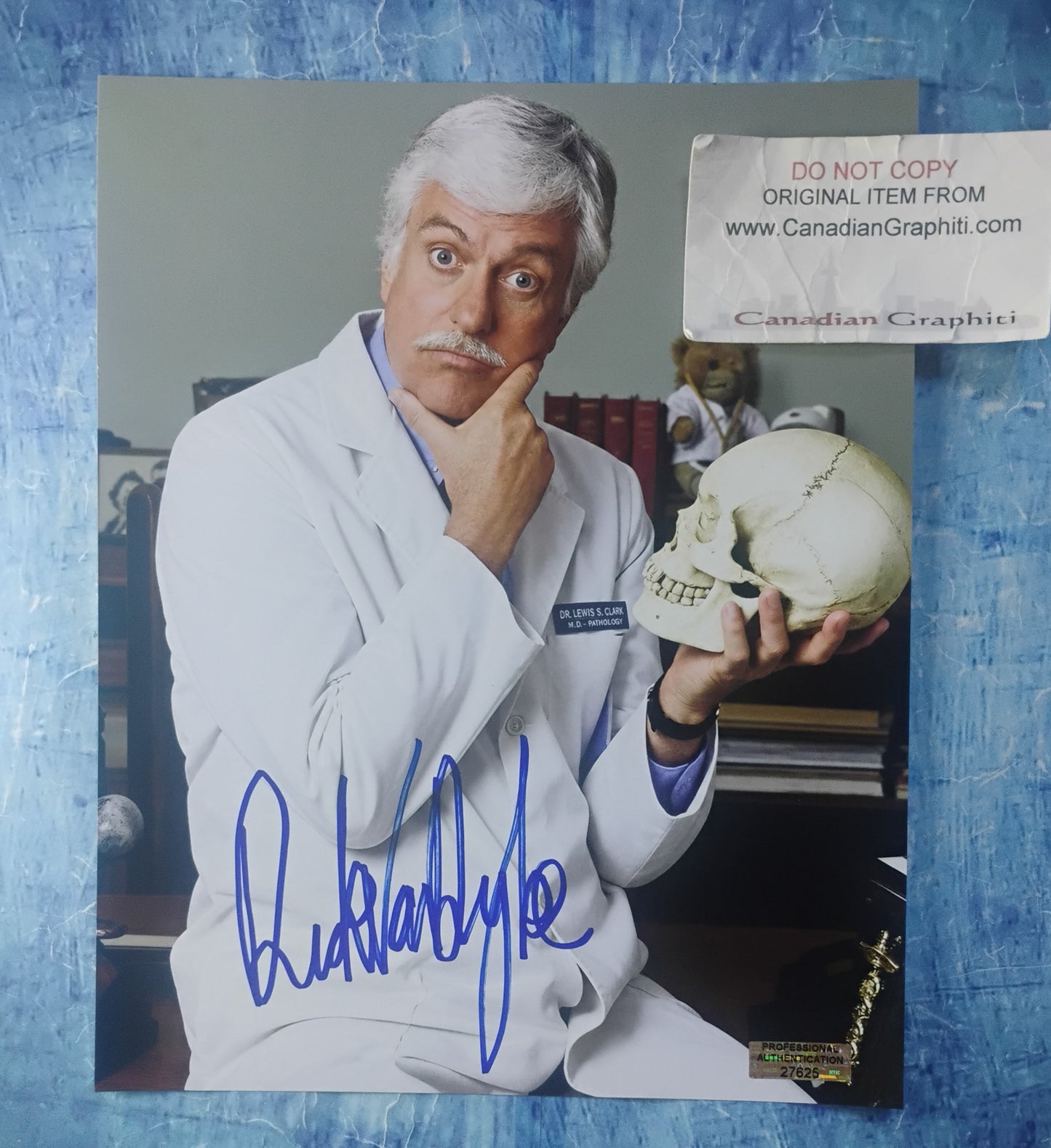 Dick Van Dyke Hand Signed Autograph 8x10 Photo COA Diagnosis Murder