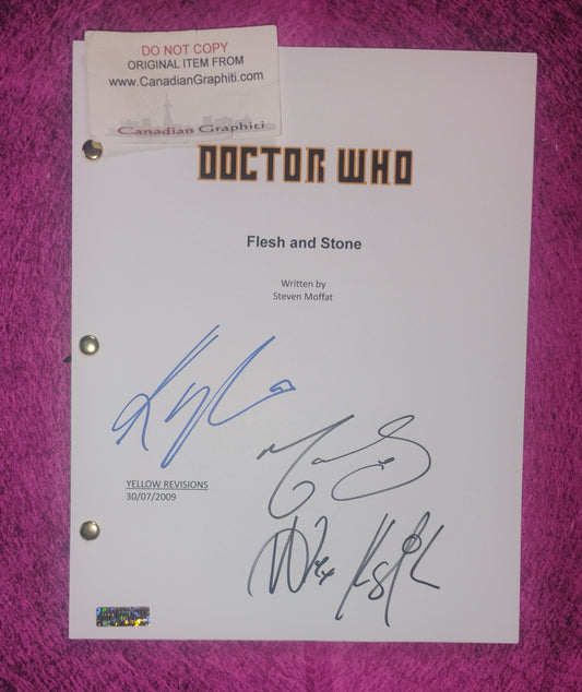Matt Smith, Alex Kingston & Karen Gillan Hand Signed Autograph Doctor Who Script COA