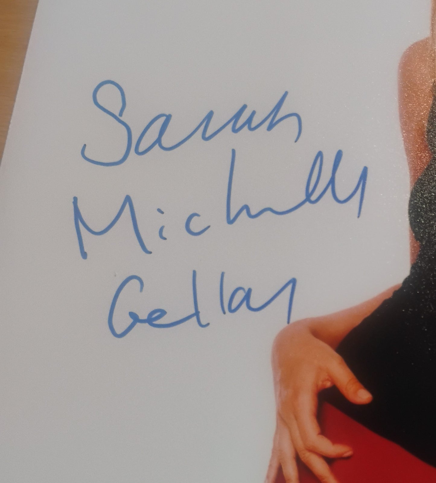 Sarah Michelle Gellar Hand Signed Autograph 8x10 Photo BAS COA