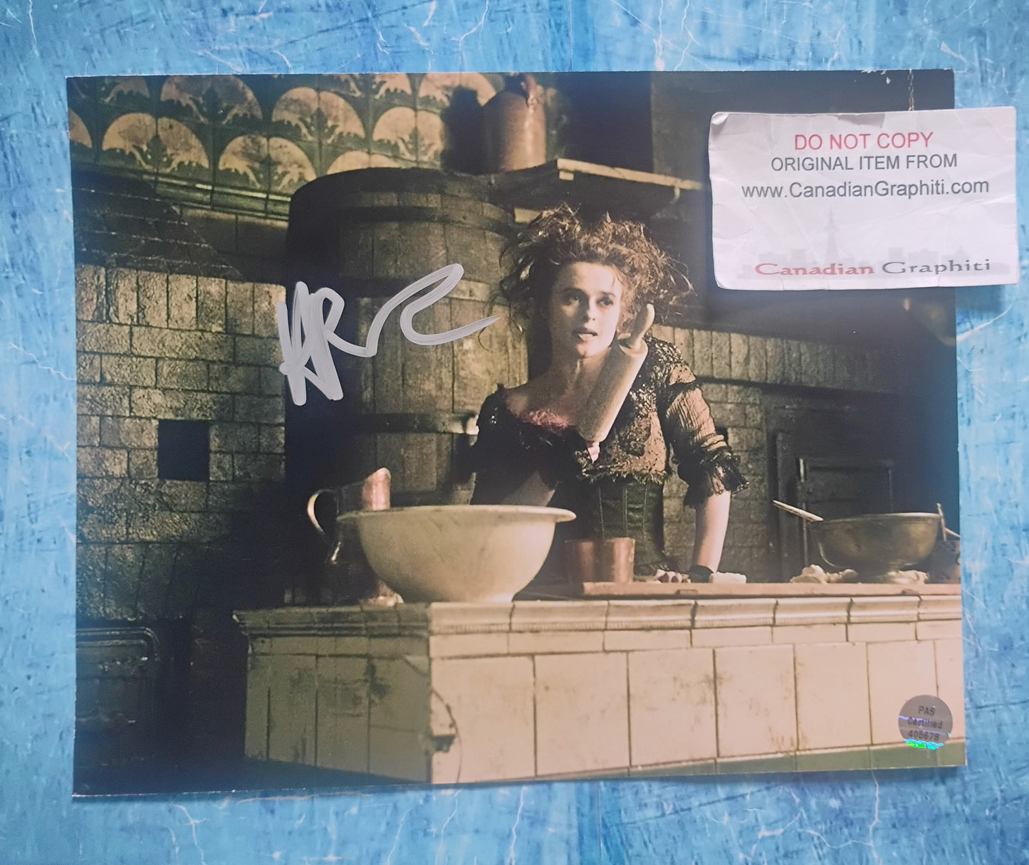 Helena Bonham Carter Hand Signed Autograph 8x10 Photo COA Sweeny Todd