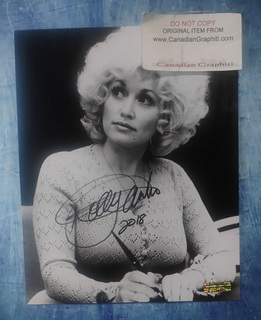 Dolly Parton Hand Signed Autograph 8x10 Photo COA
