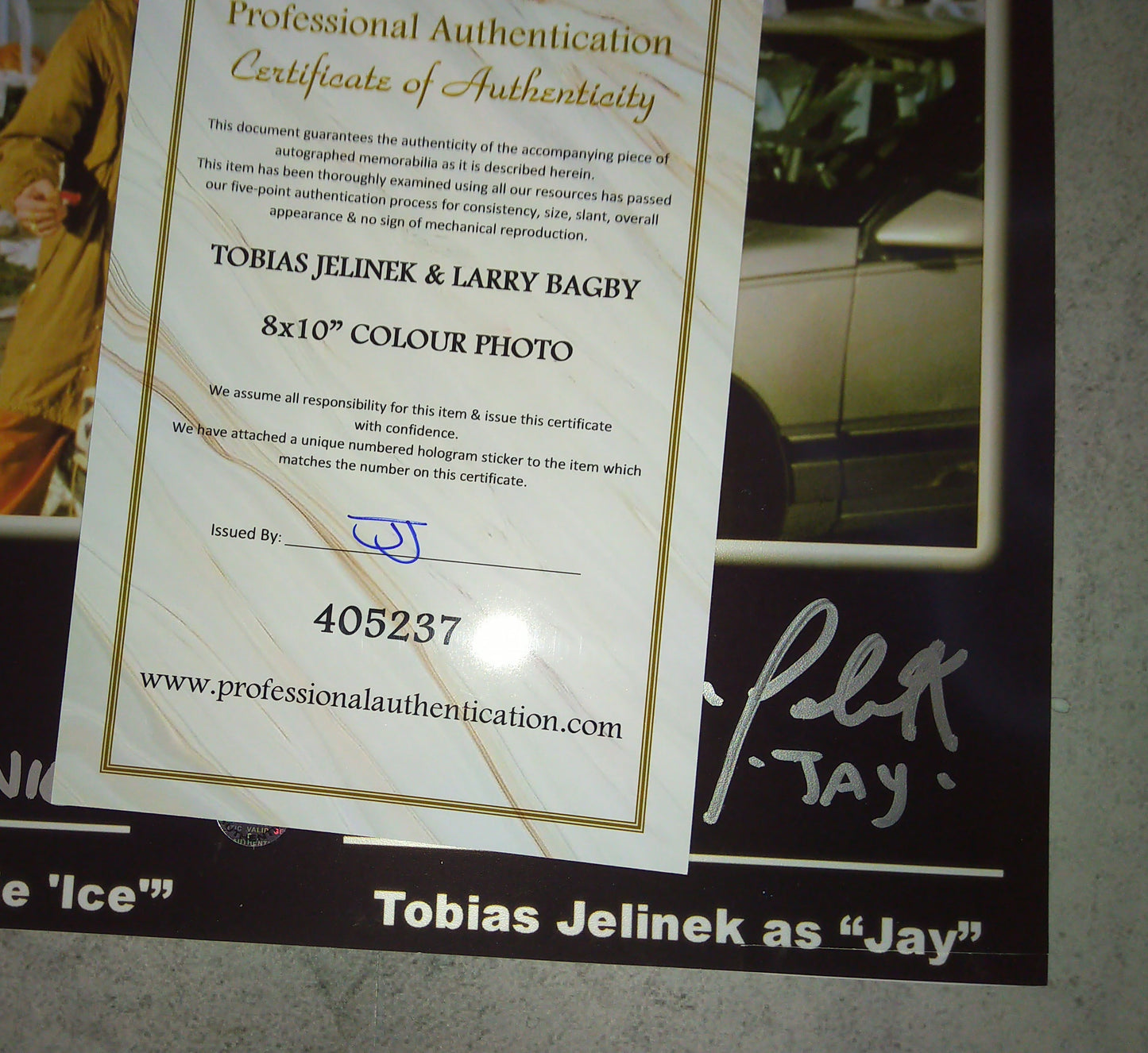 Tobias Jelinek & Larry Bagby Hand Signed Autograph 8x10 Photo COA Hocus Pocus