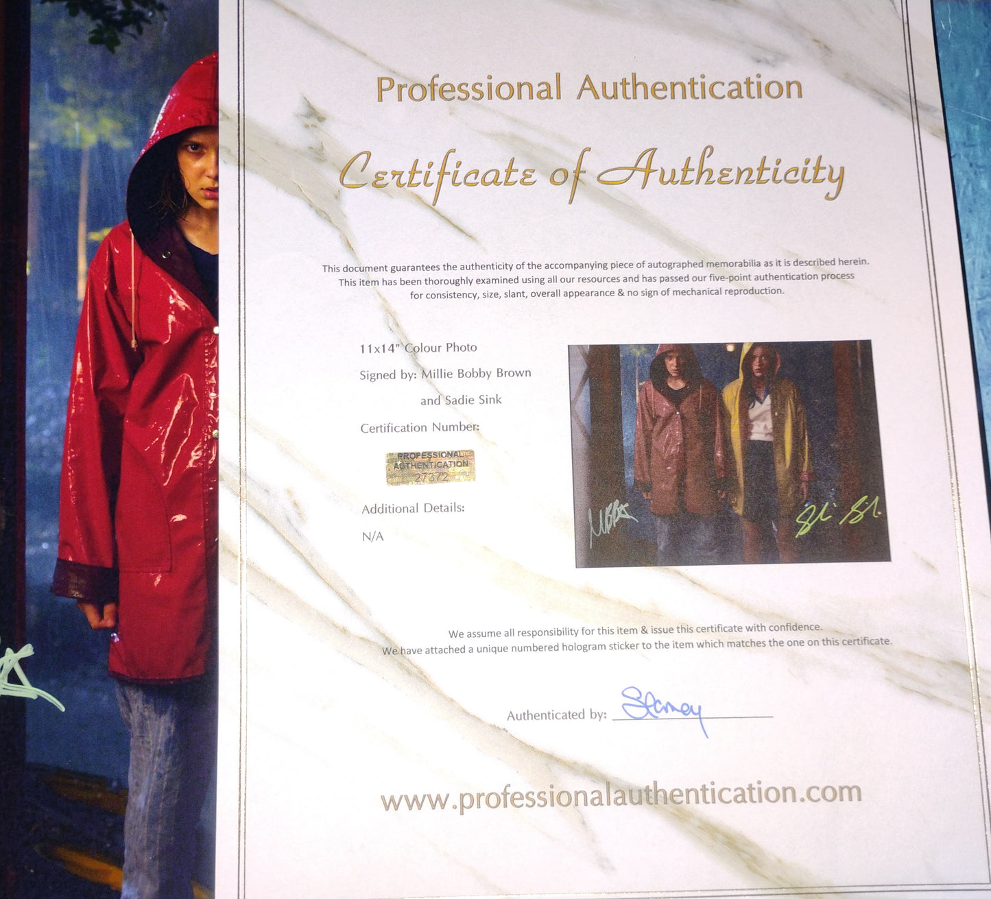 Sadie Sink & Millie Bobby Brown Hand Signed Autograph 11x14 Photo COA Stranger Things