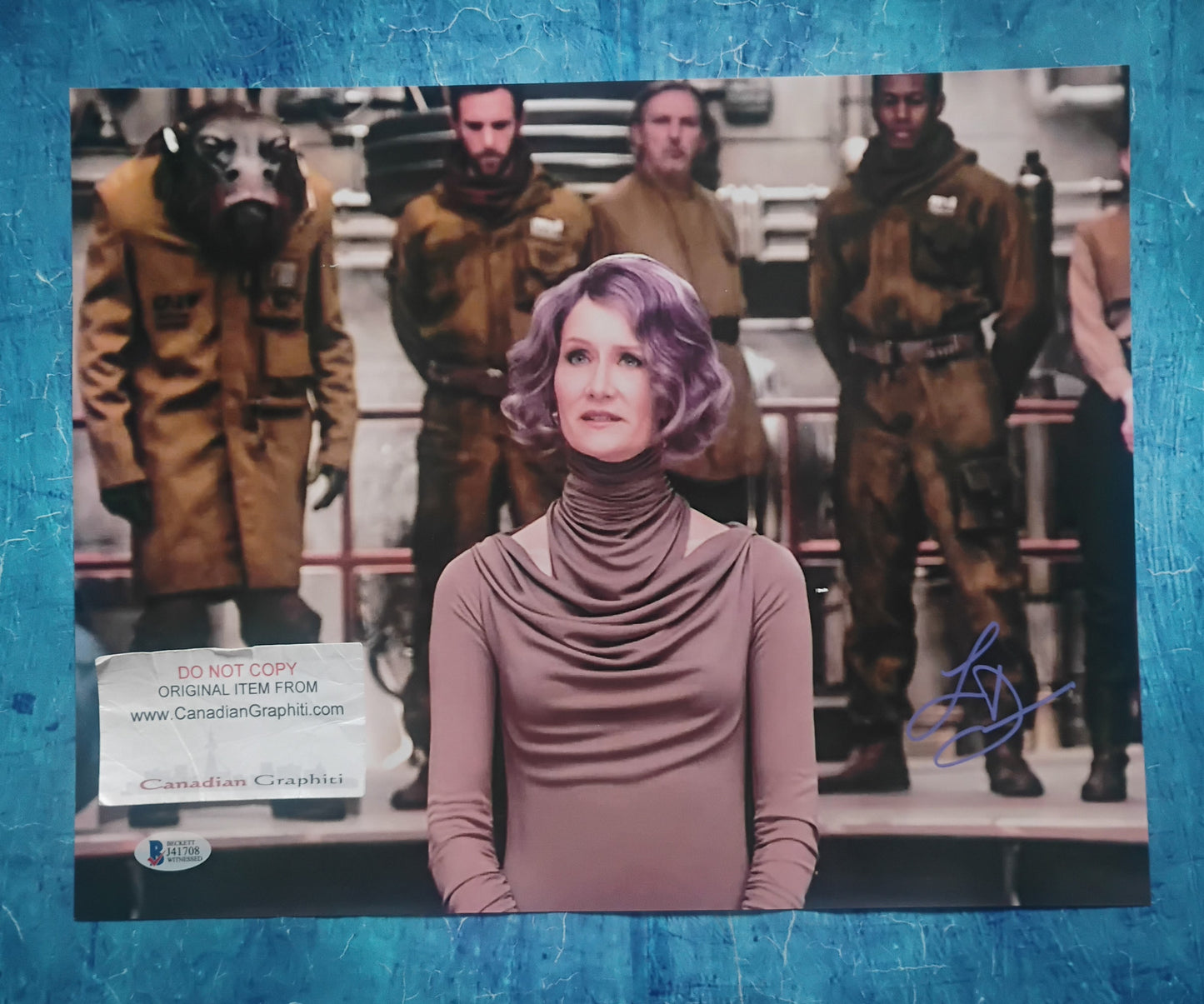 Laura Dern Hand Signed Autograph 11x14 Photo BAS COA Star Wars