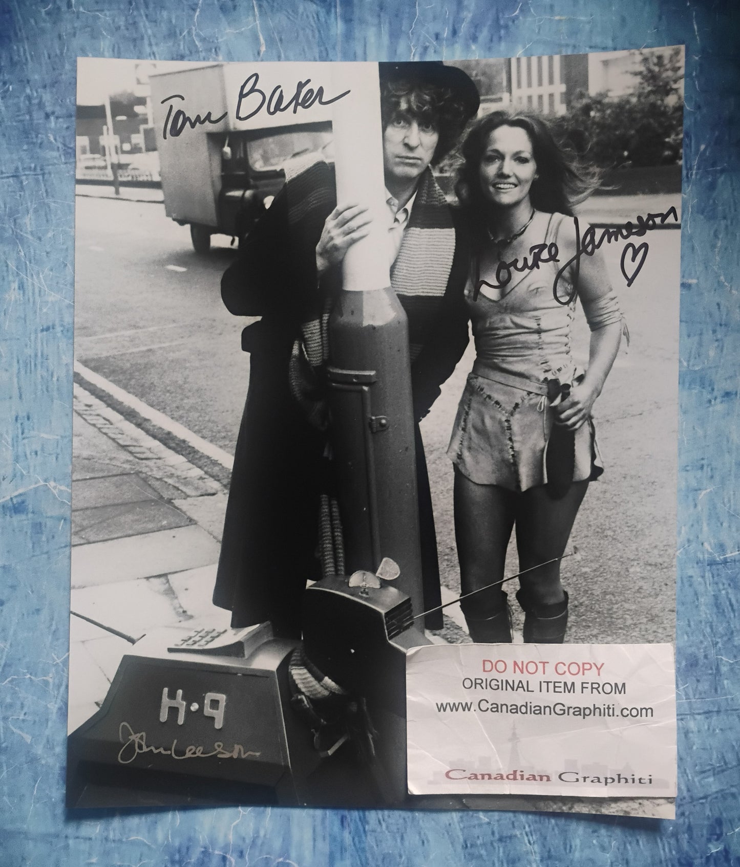 Tom Baker, Louise Jameson & John Leeson Hand Signed Autograph 8x10 Photo COA Doctor Who