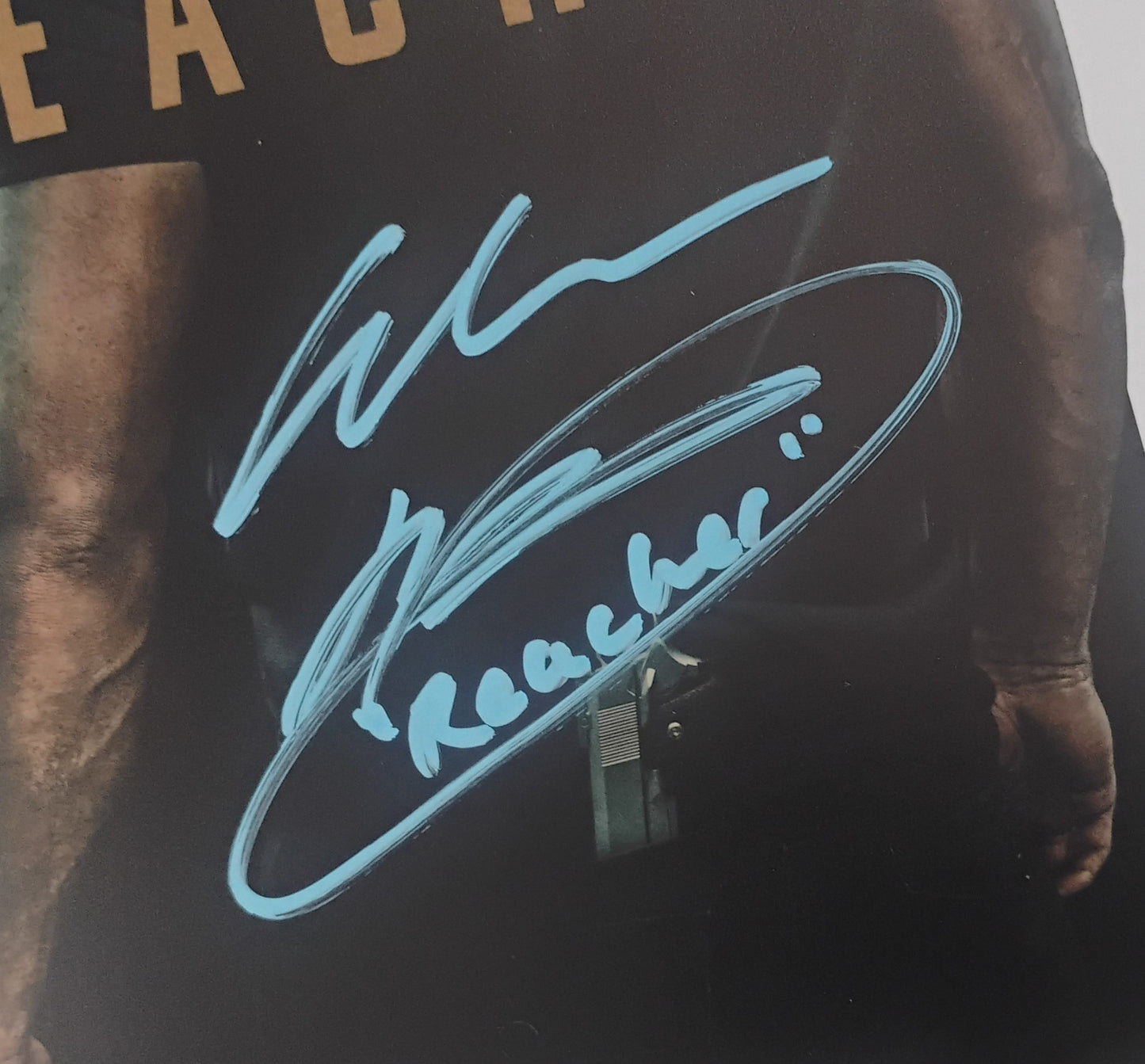 Alan Ritchson Hand Signed Autograph 8x10 Photo OPix COA Reacher